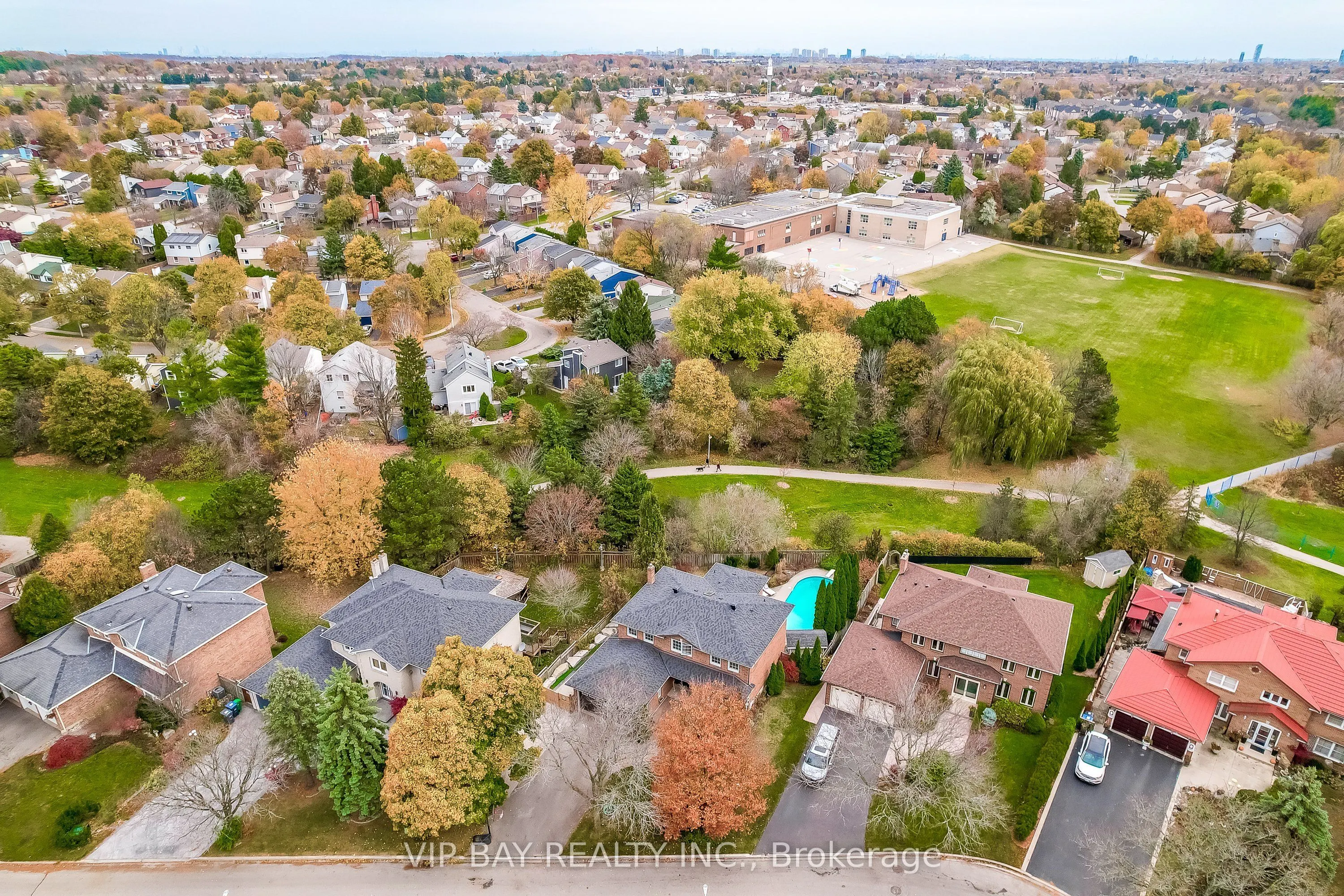 40 Dawnridge Trail