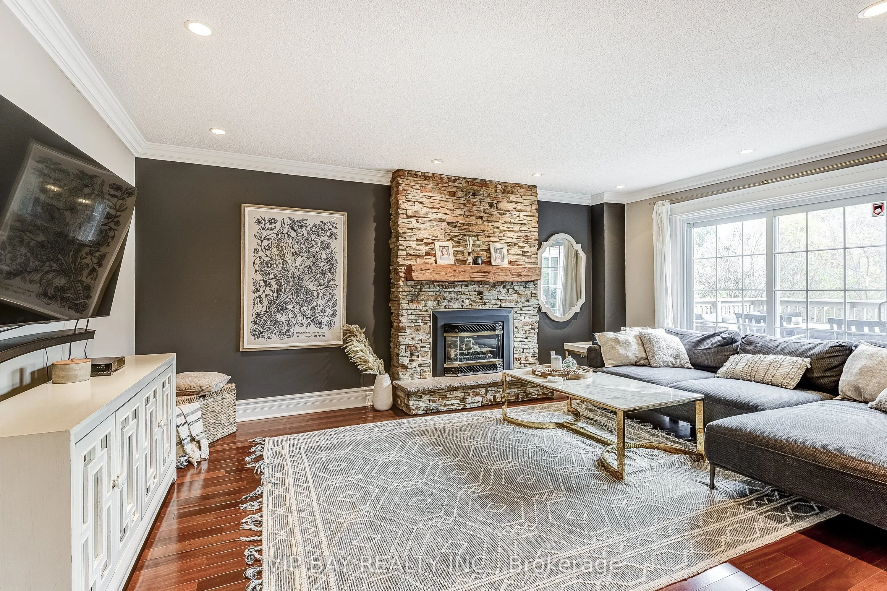 40 Dawnridge Trail
