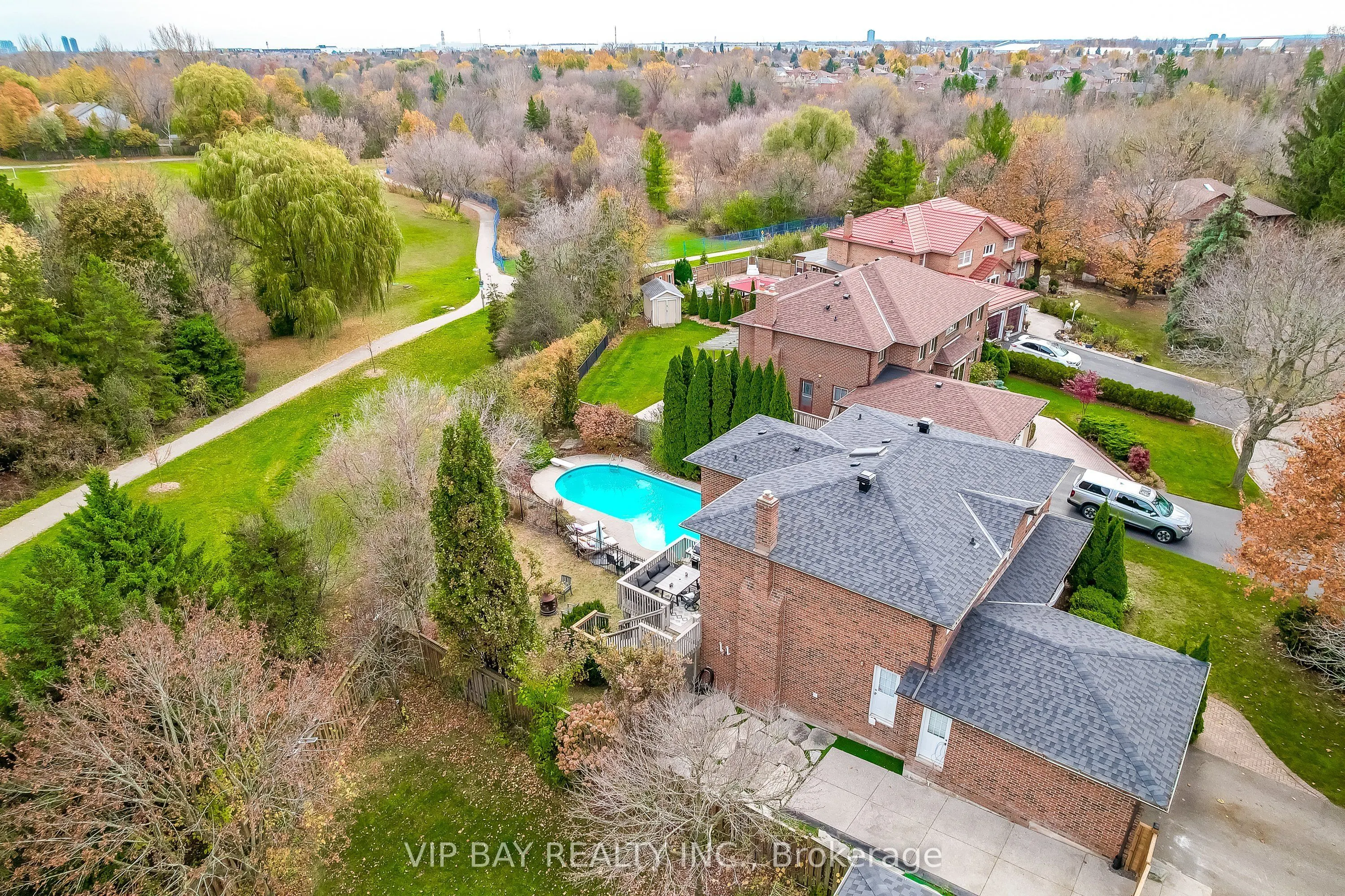 40 Dawnridge Trail