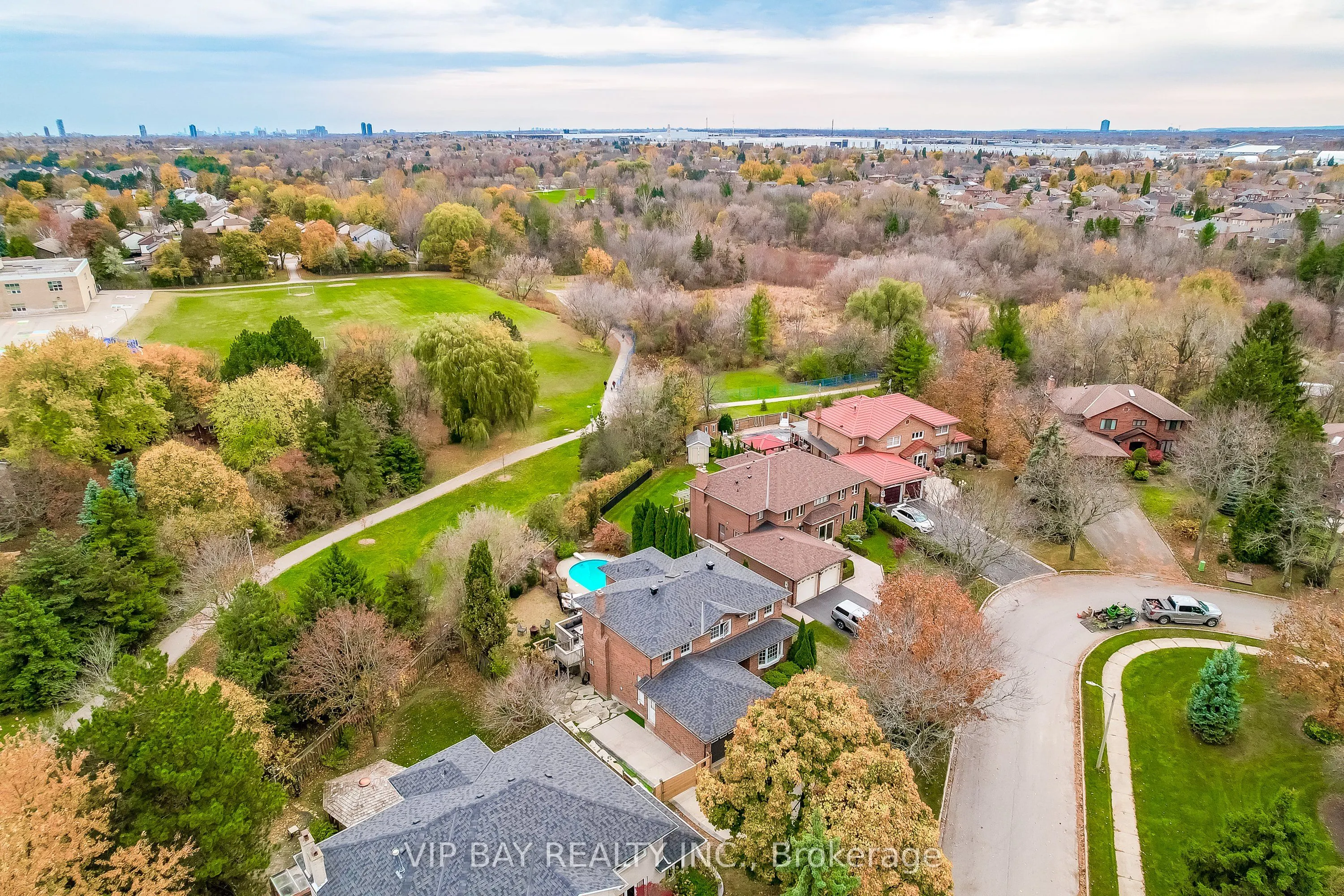 40 Dawnridge Trail