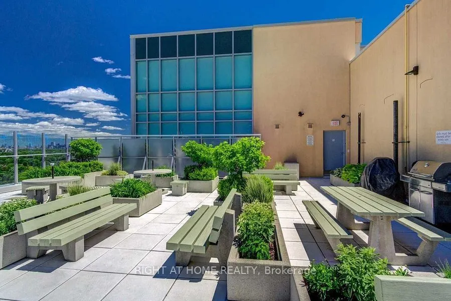 2 Fieldway Road, #313