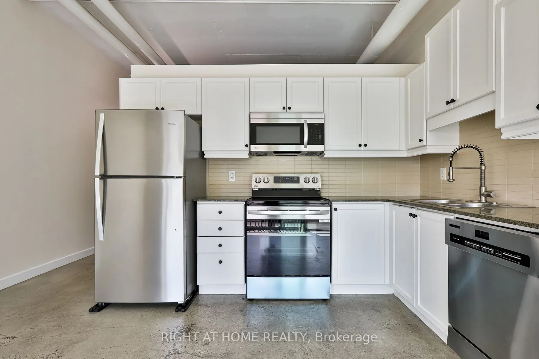 2 Fieldway Road, #313