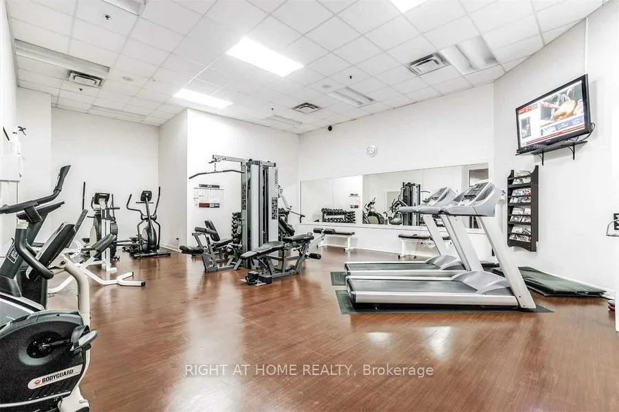 2 Fieldway Road, #313