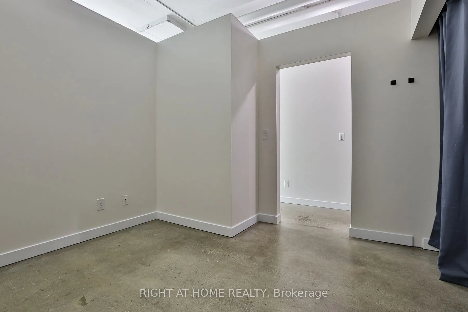 2 Fieldway Road, #313