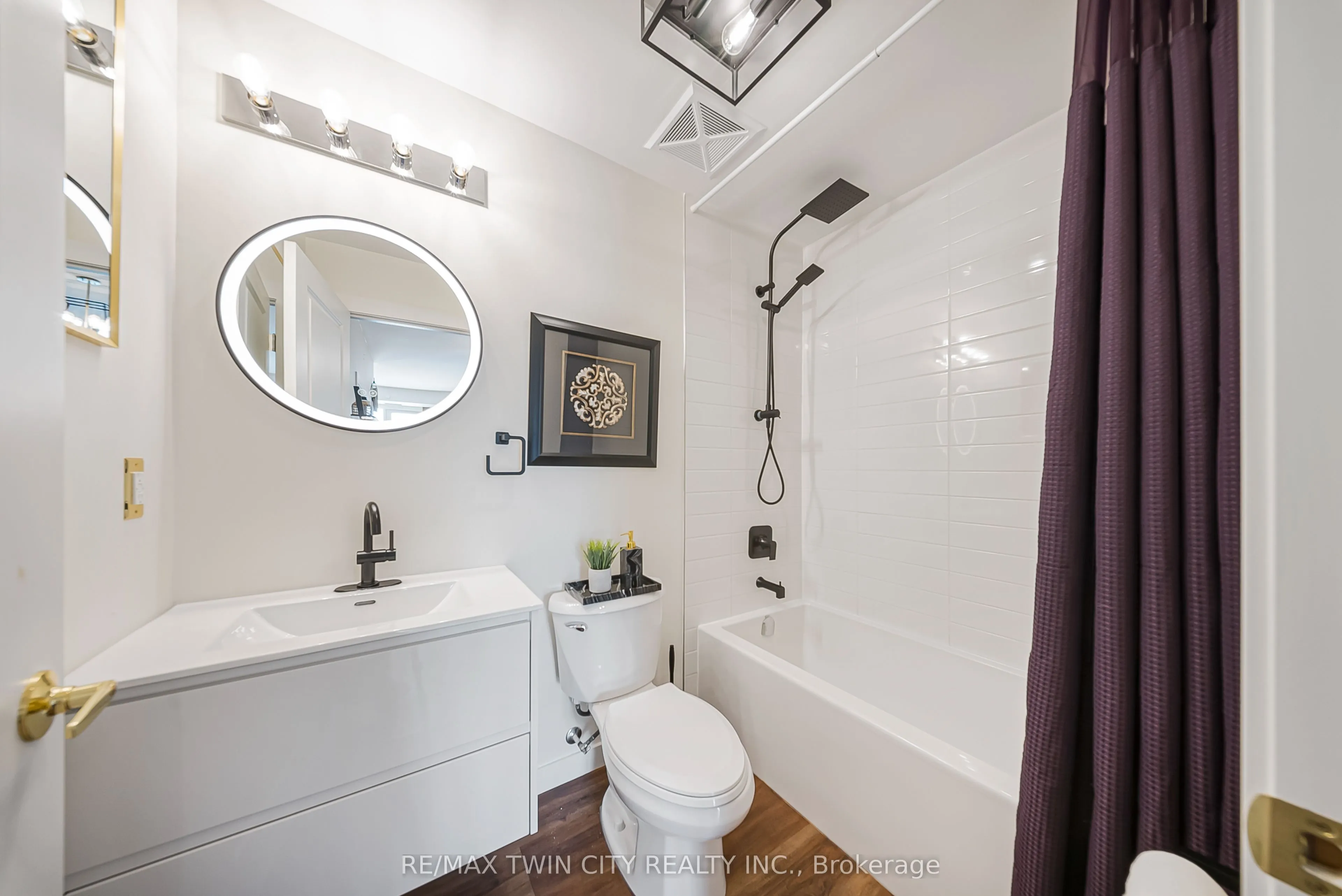 168 SABINA Drive, #214