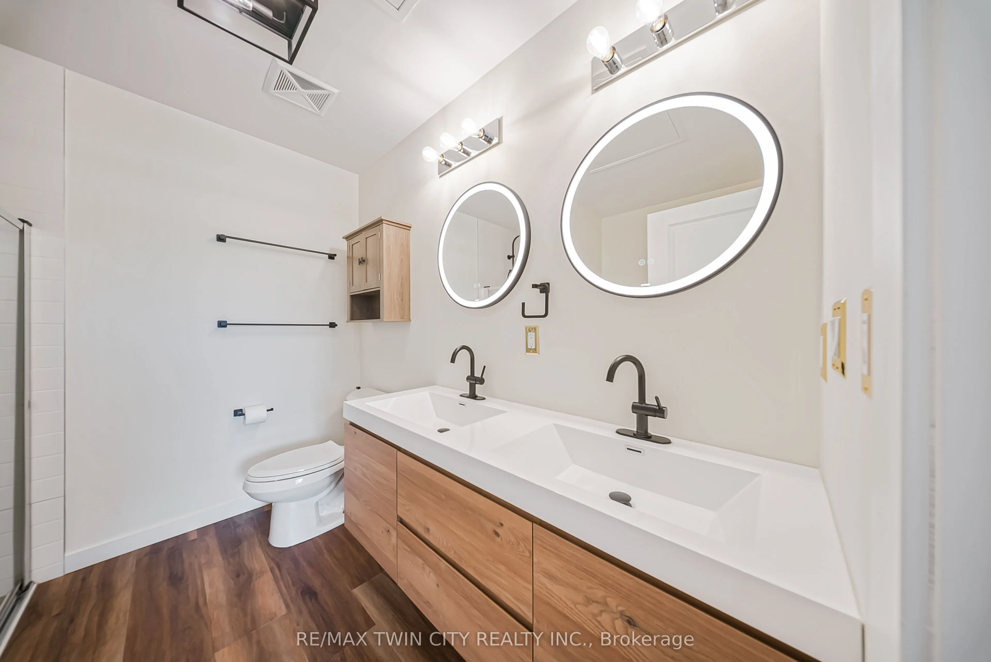 168 SABINA Drive, #214