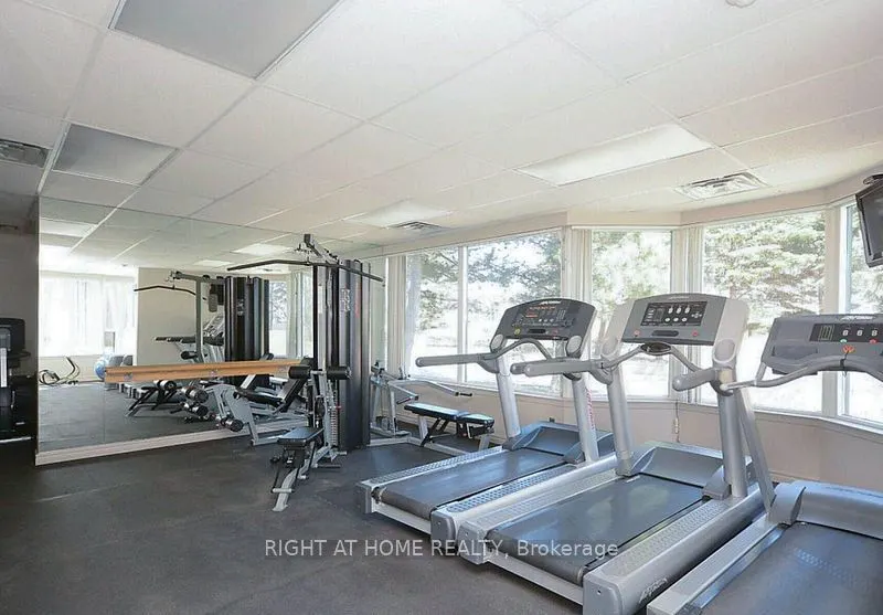 135 Hillcrest Avenue, #1507