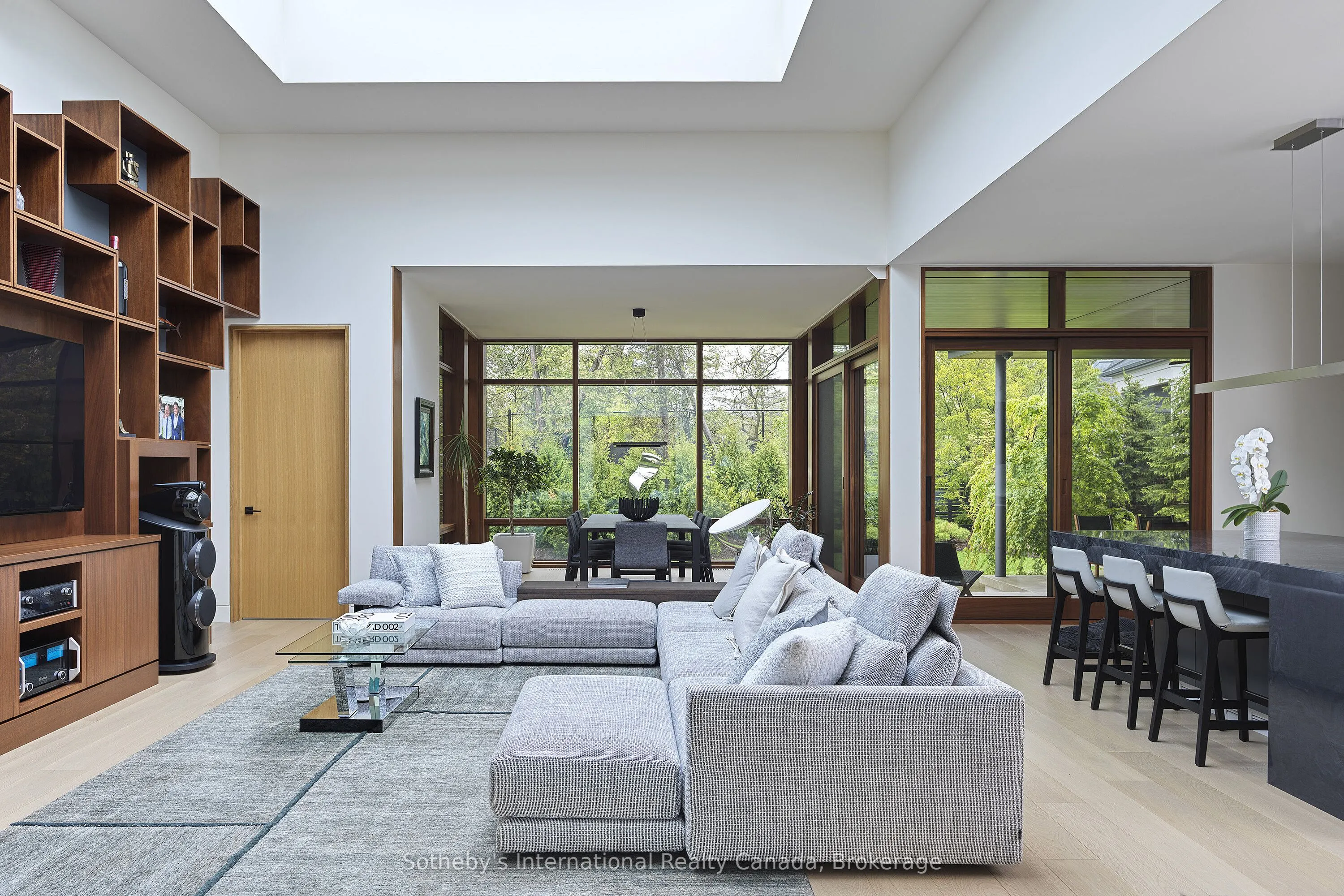 116 Chartwell Road
