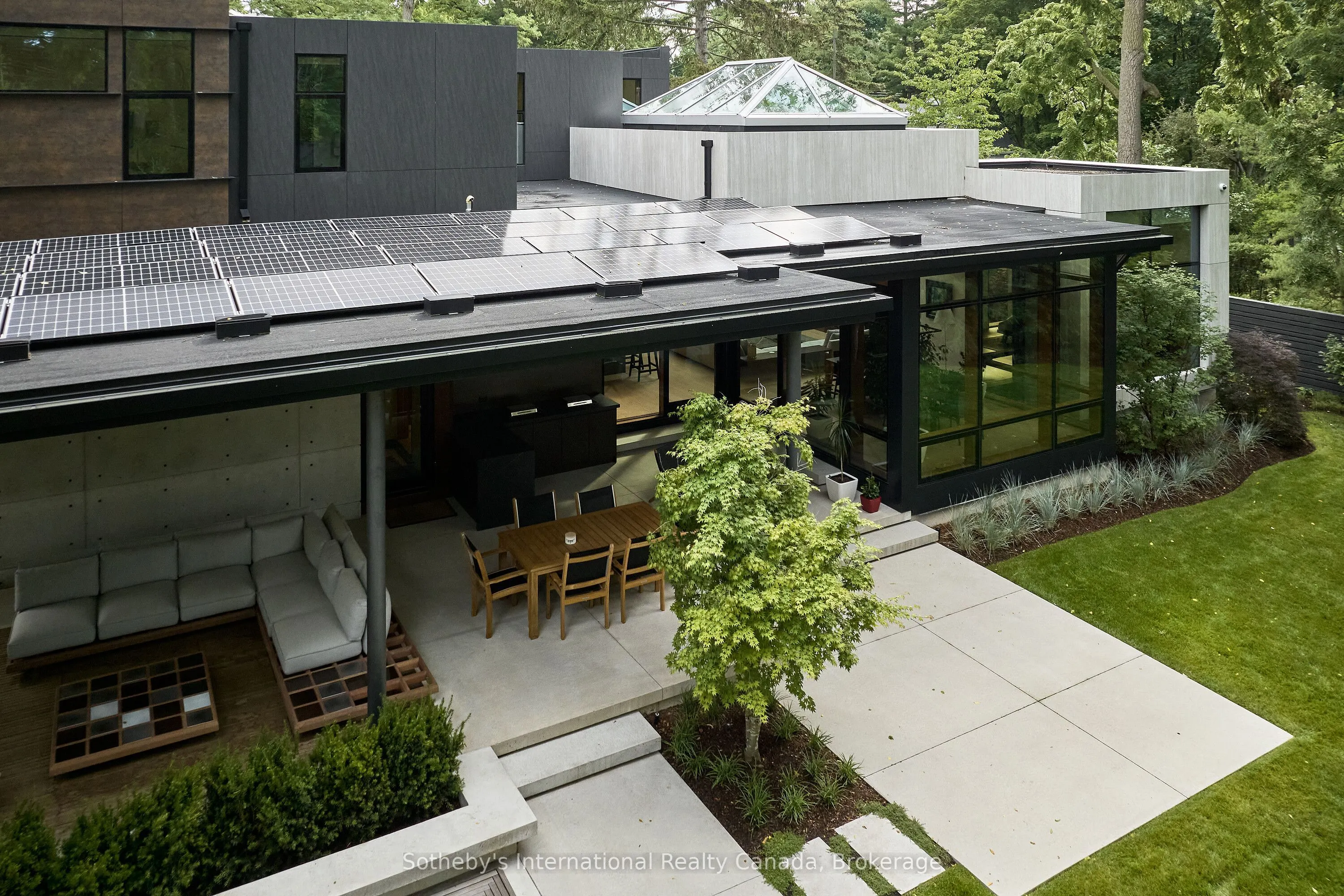 116 Chartwell Road