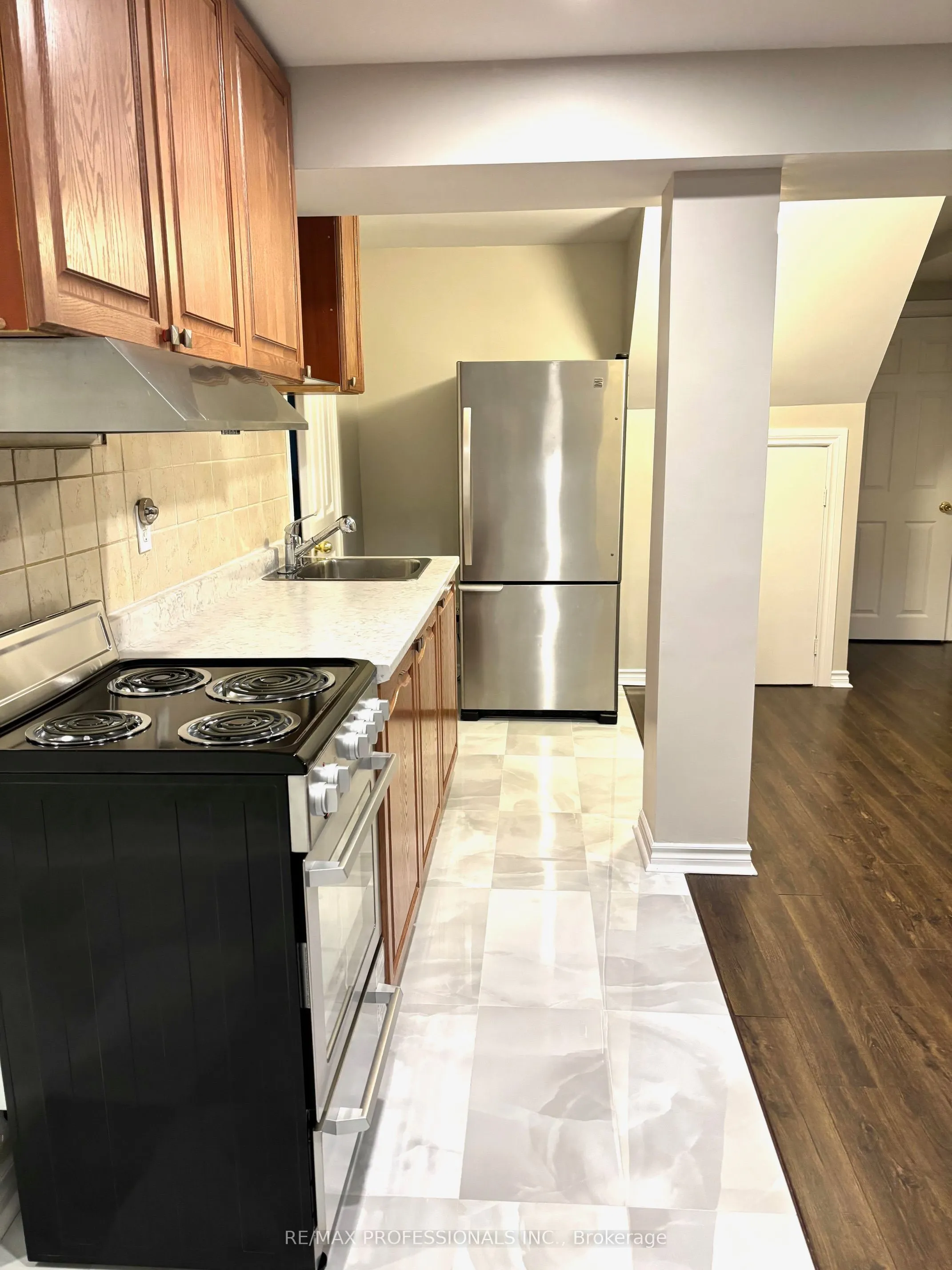 4050 Molly Avenue, #Basement
