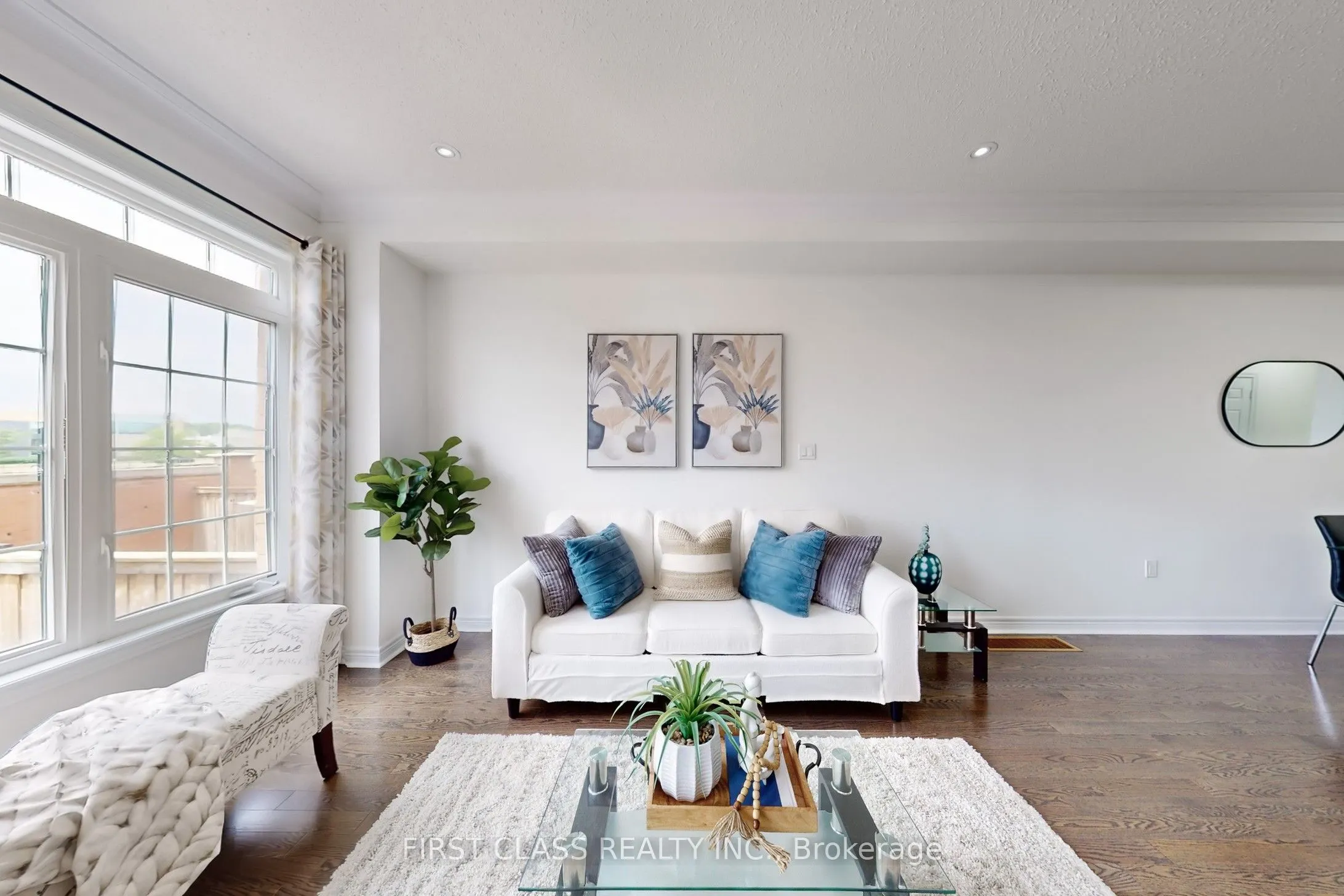 128 Sky Harbour Drive