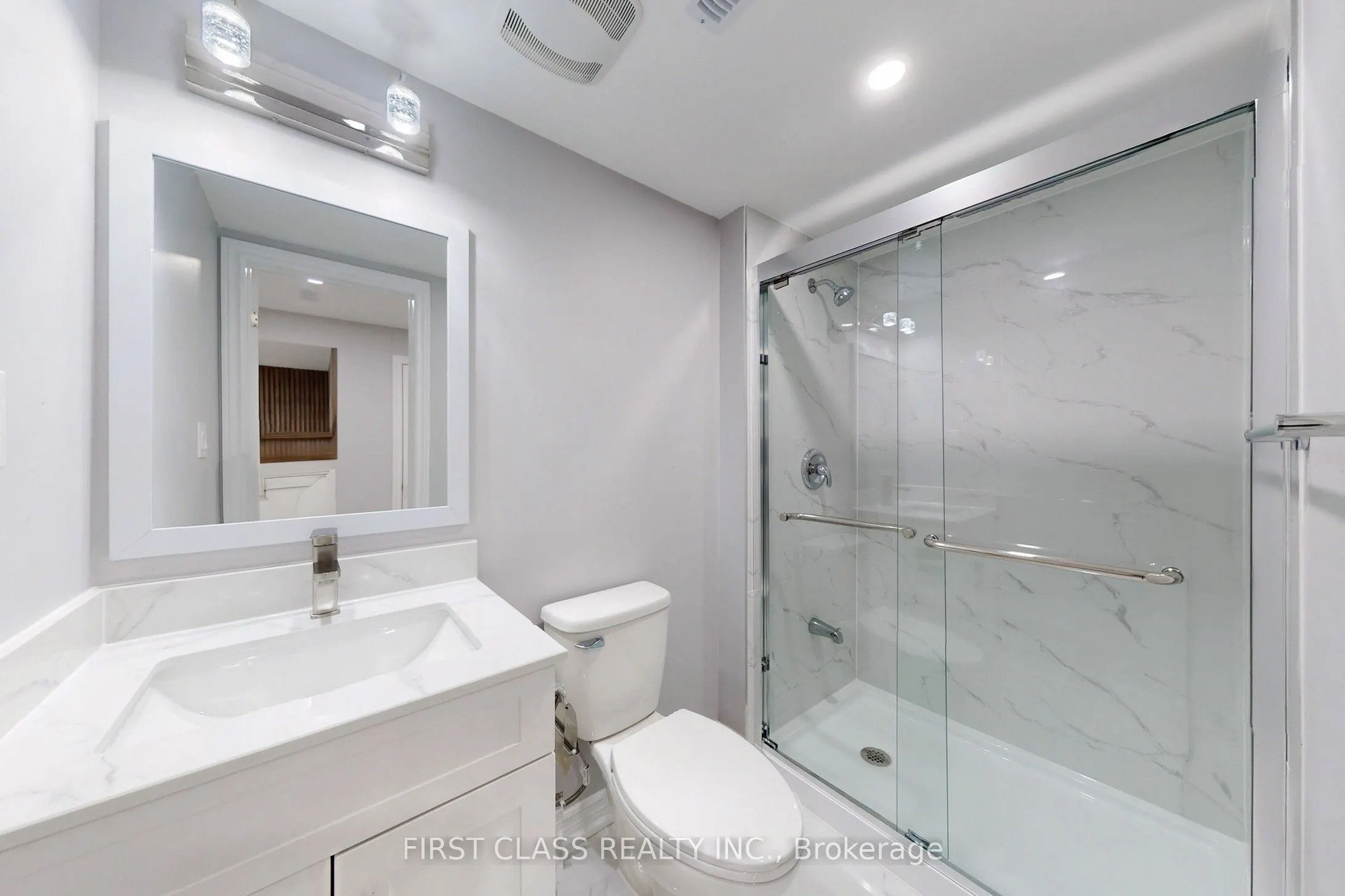 128 Sky Harbour Drive