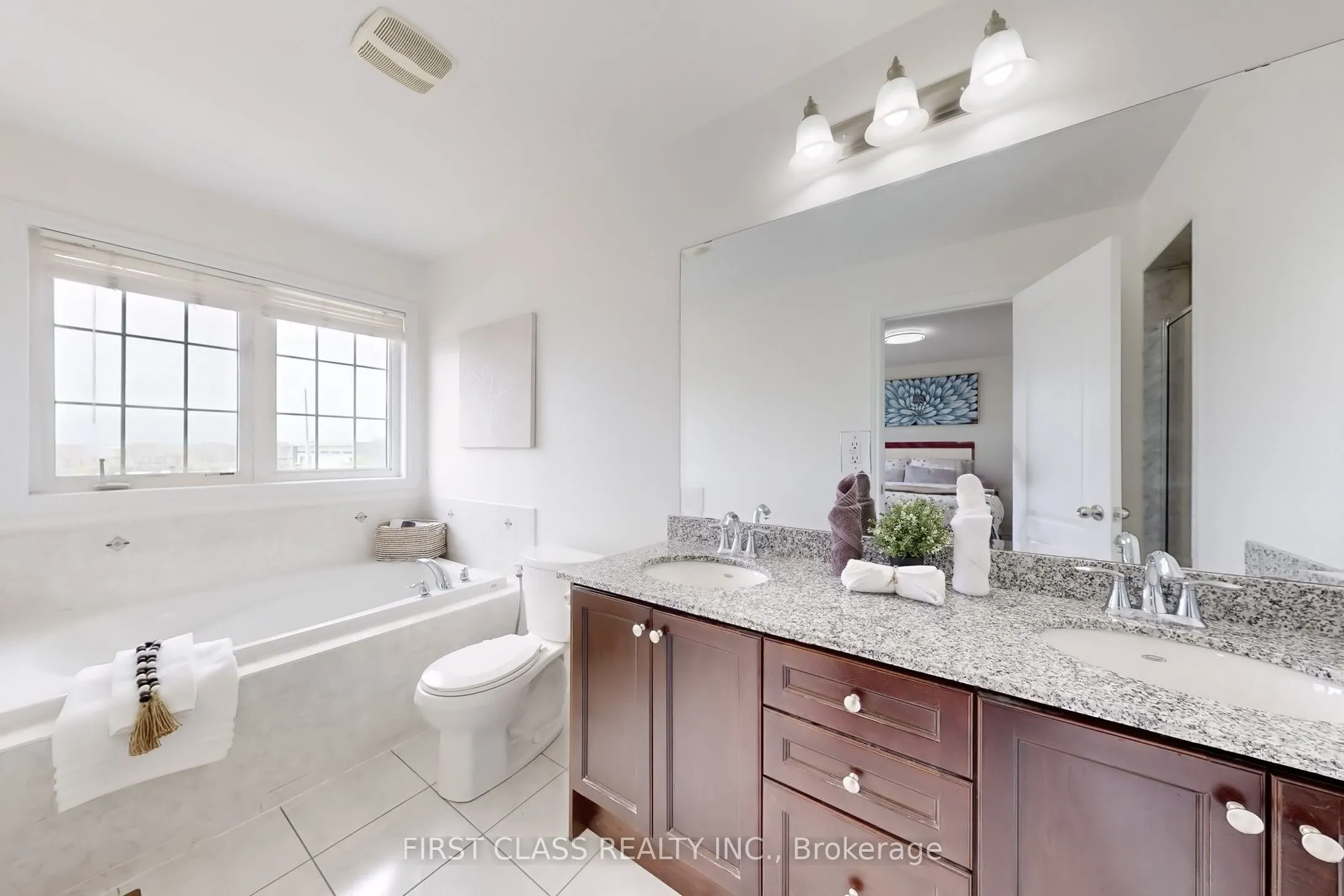 128 Sky Harbour Drive