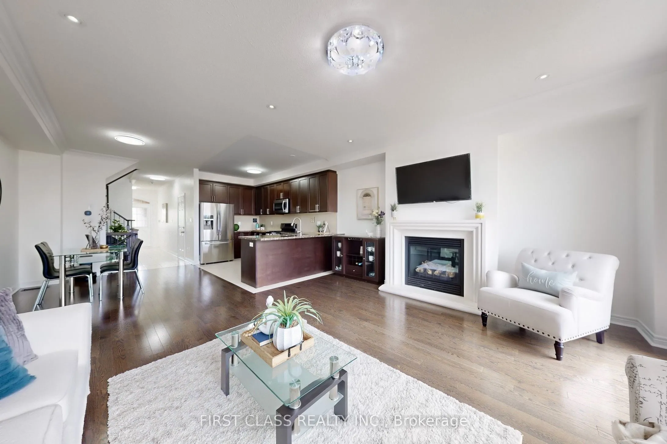 128 Sky Harbour Drive