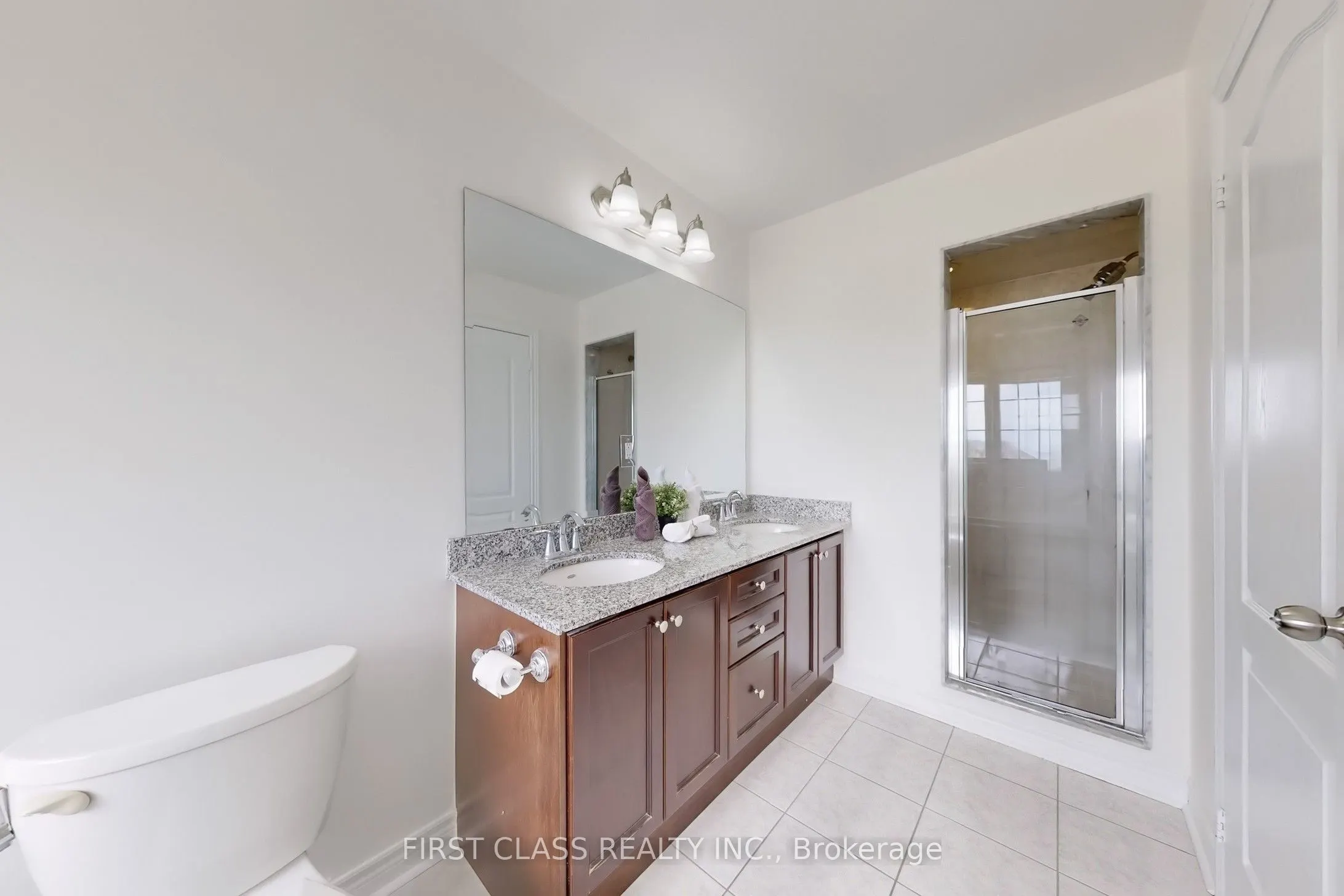 128 Sky Harbour Drive