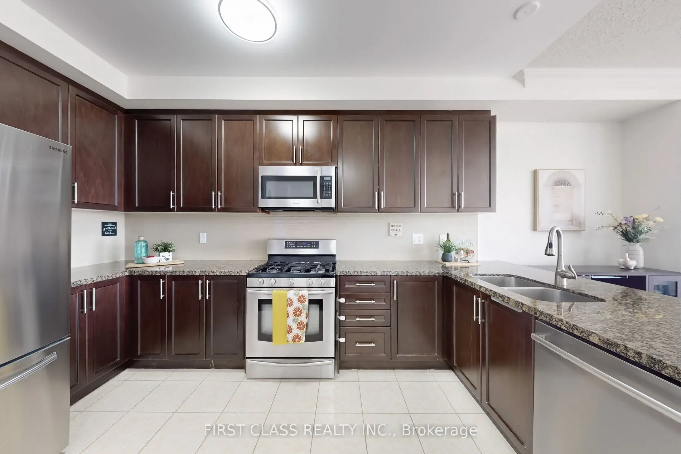 128 Sky Harbour Drive