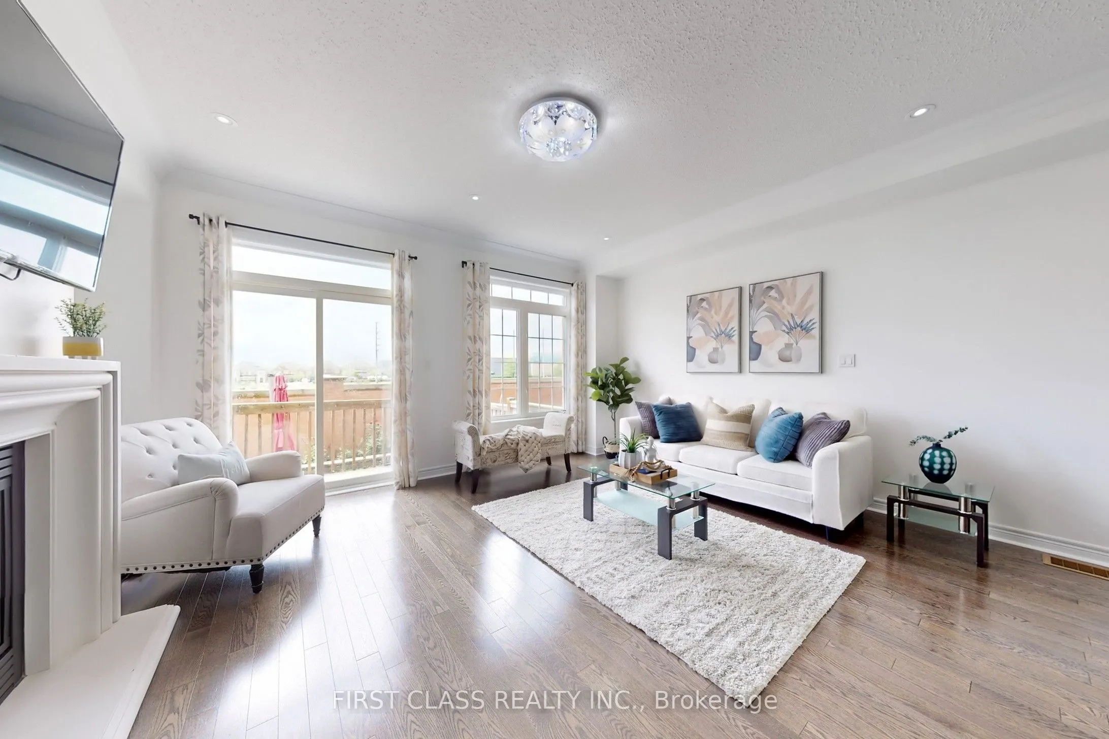 128 Sky Harbour Drive