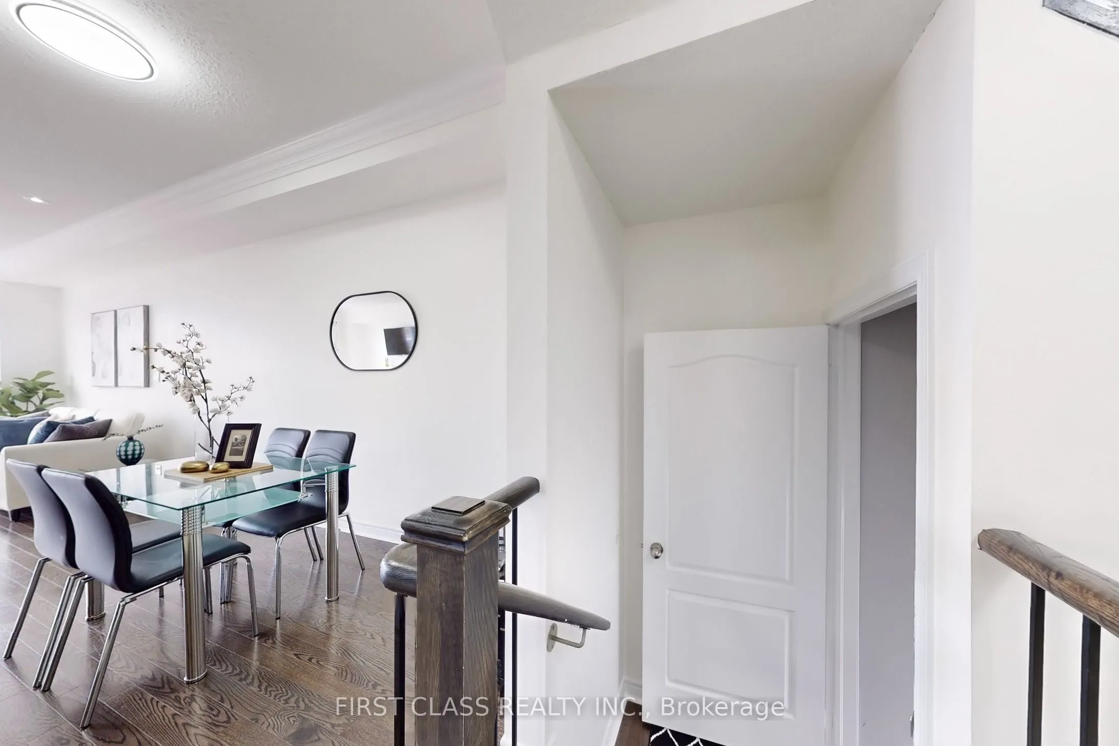 128 Sky Harbour Drive