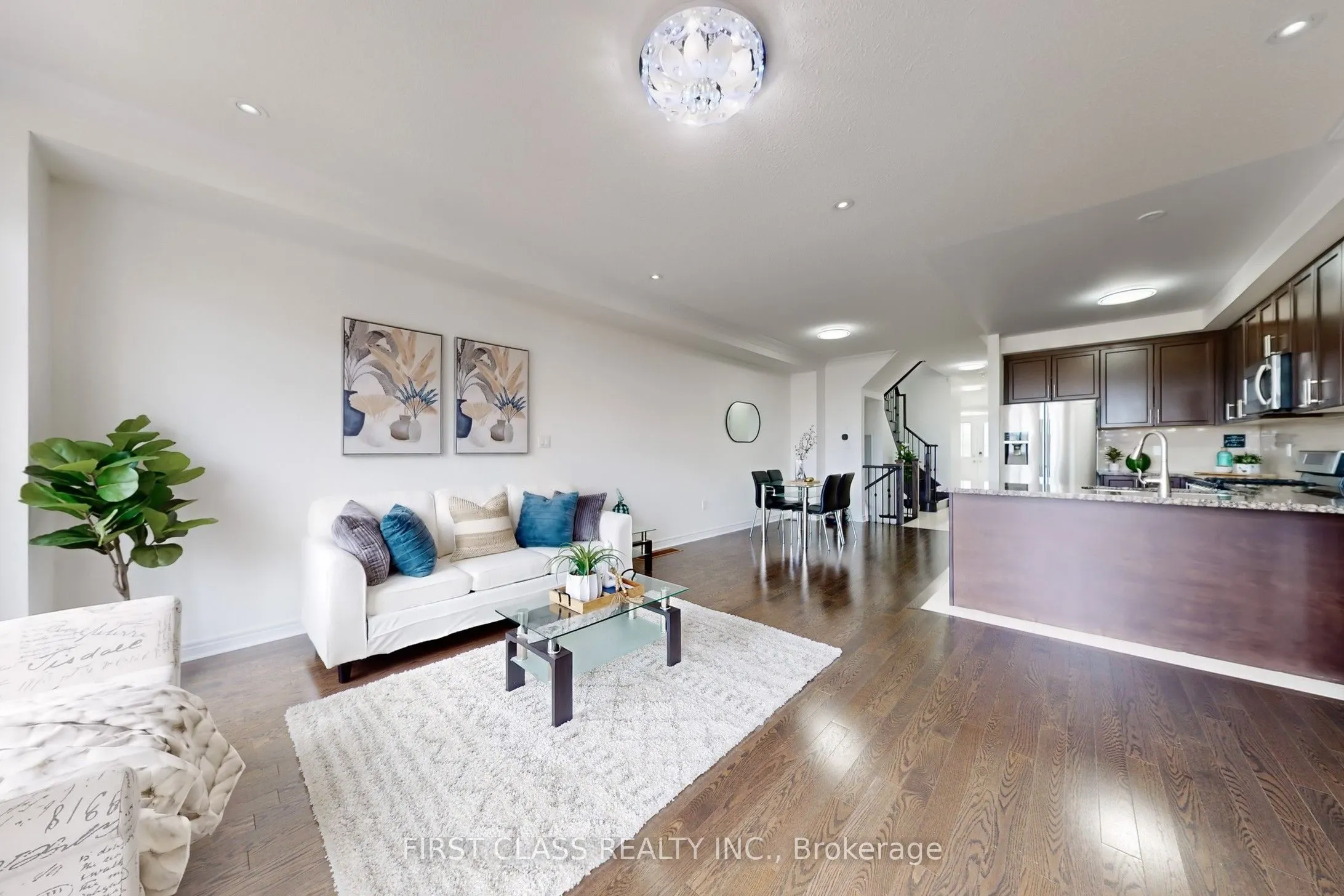 128 Sky Harbour Drive
