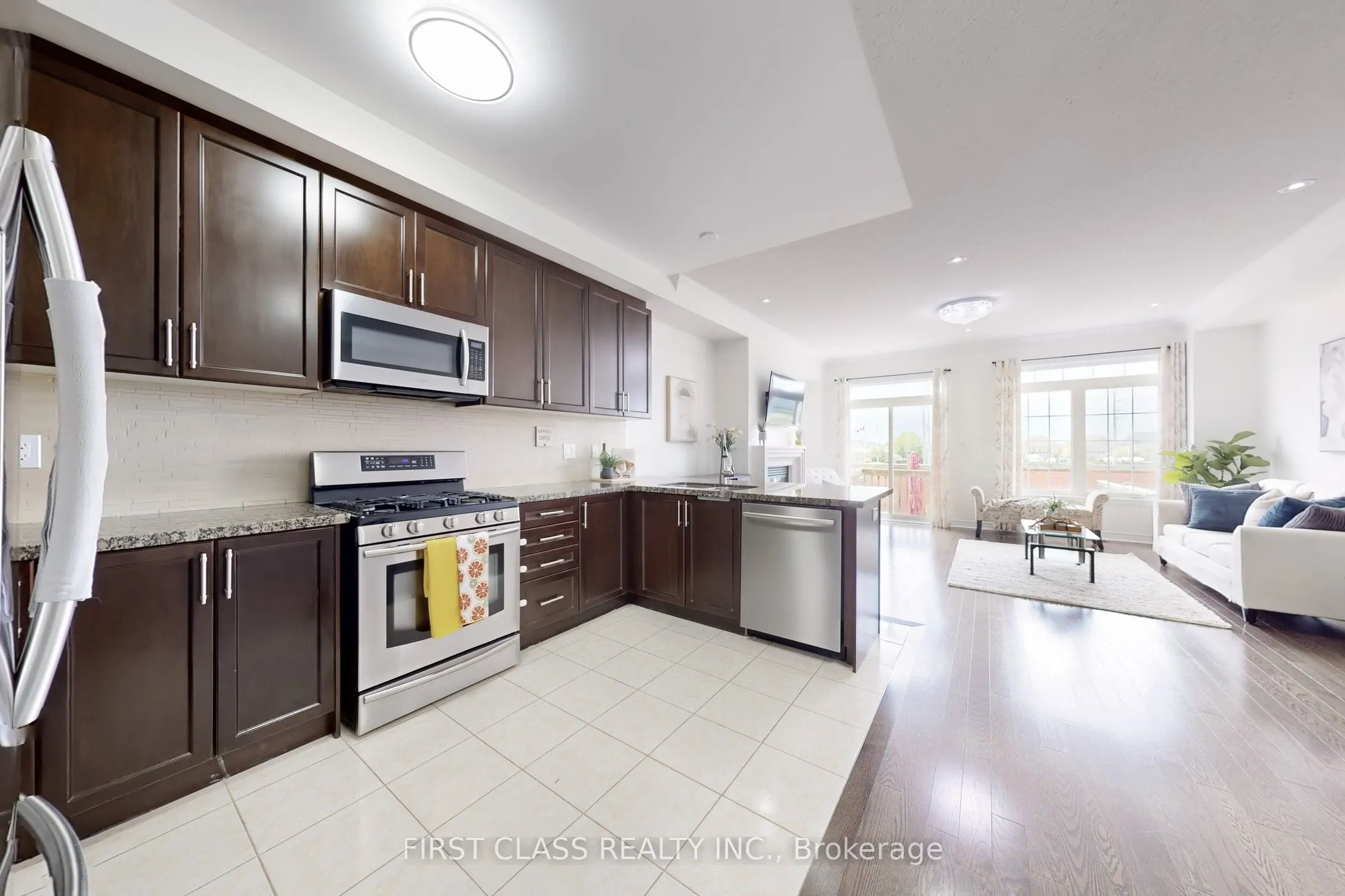 128 Sky Harbour Drive
