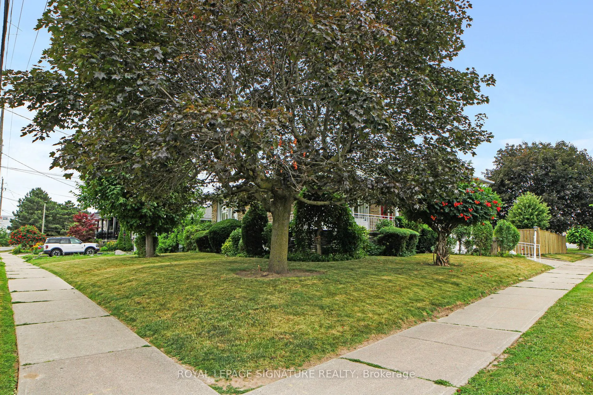 63 Sparrow Avenue