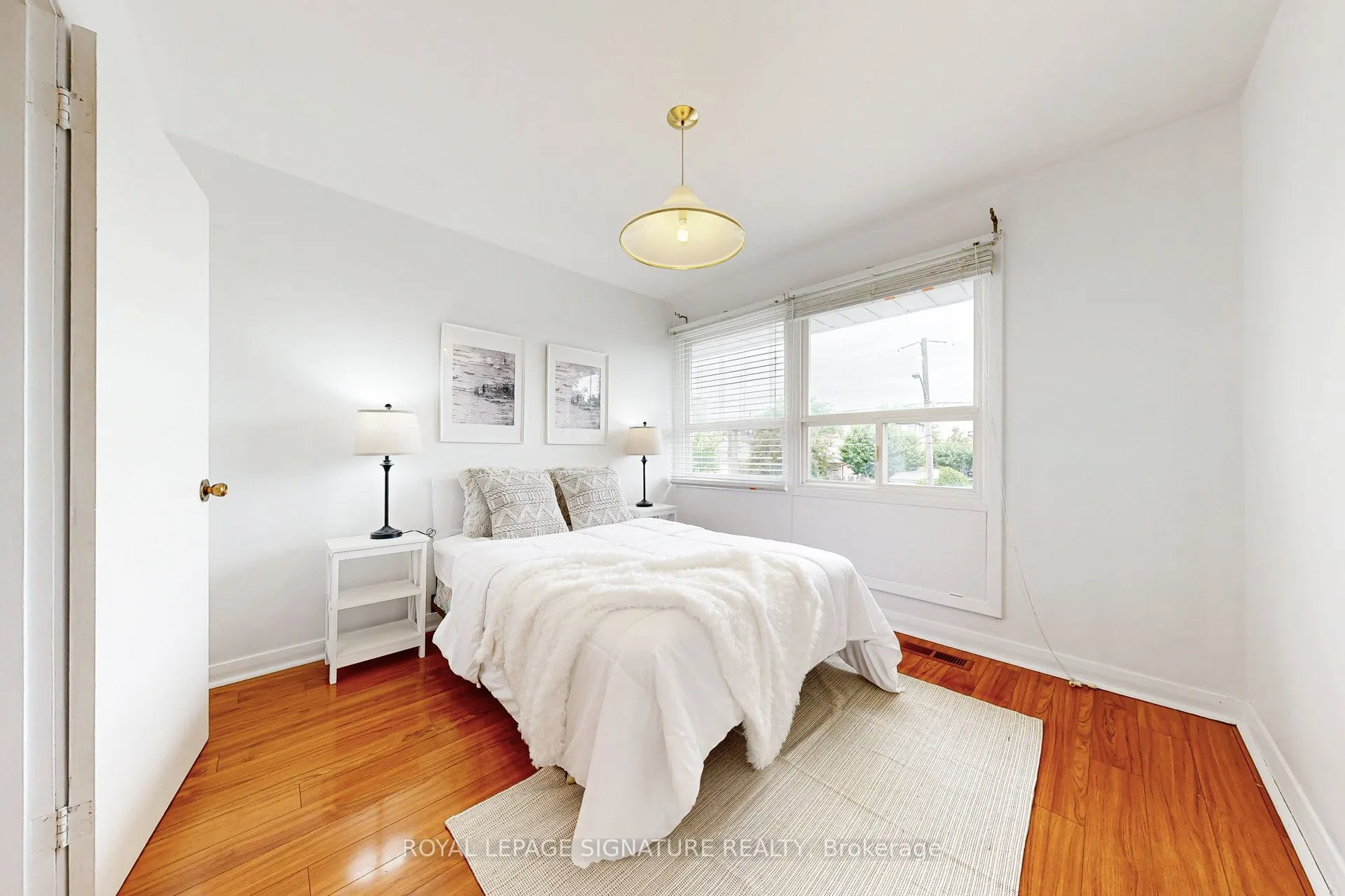 63 Sparrow Avenue