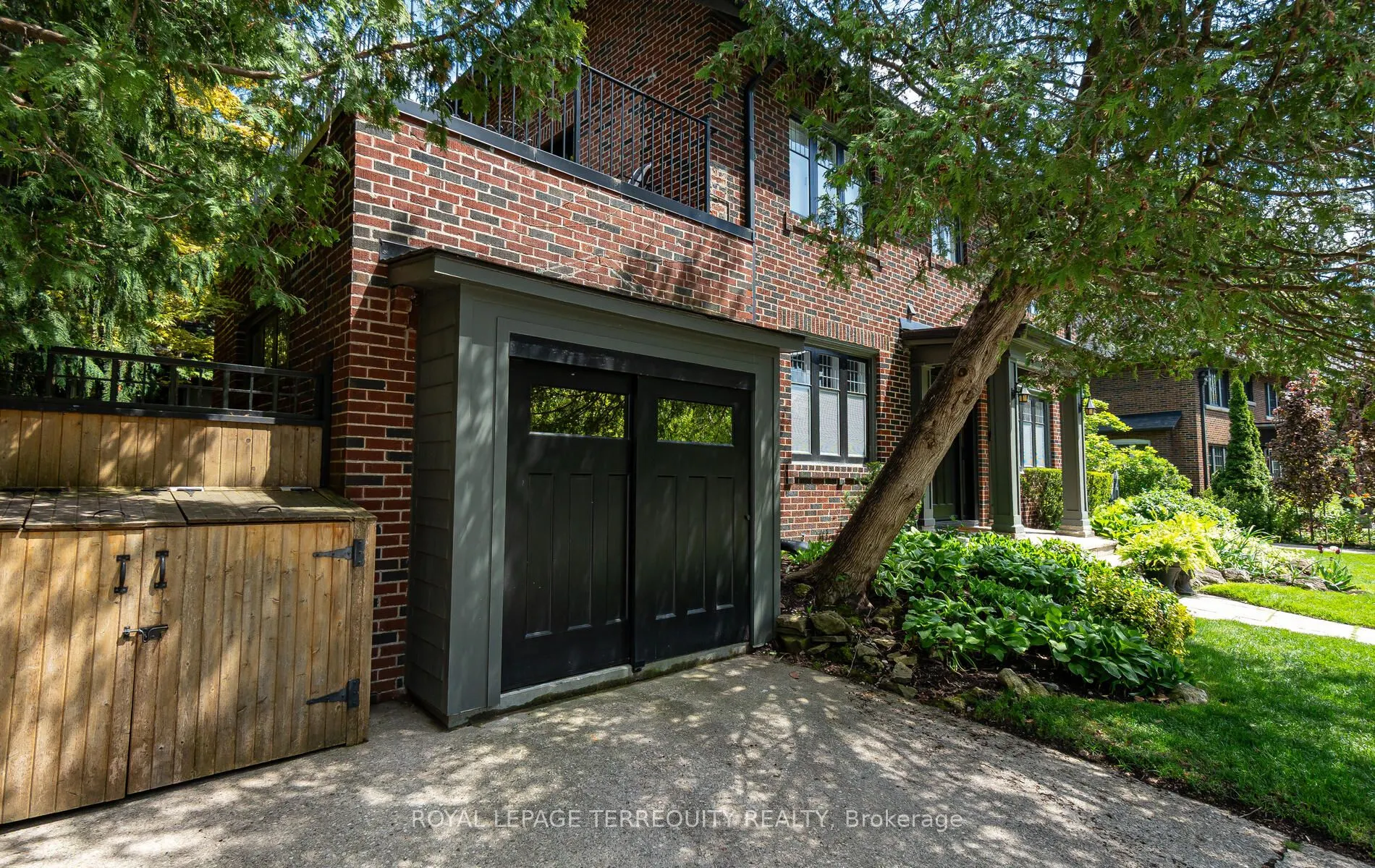 59 Baby Point Road