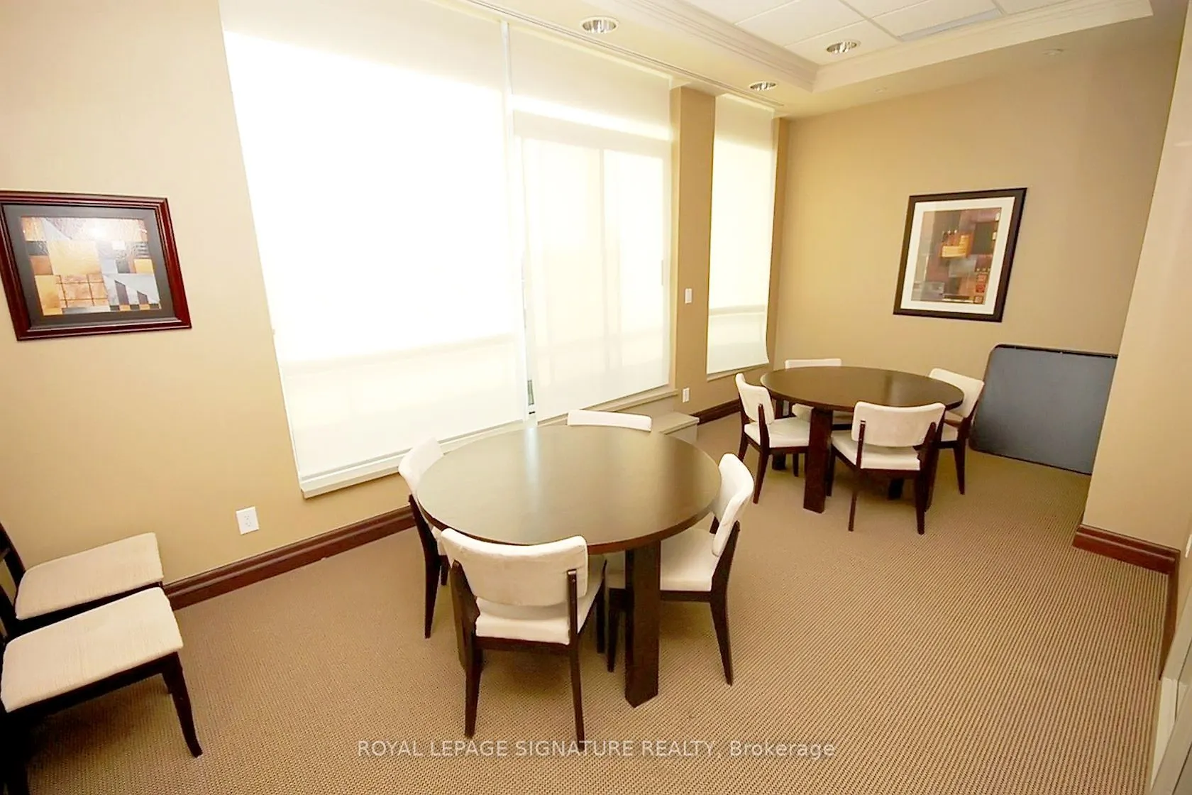 339 Rathburn Road, #1809