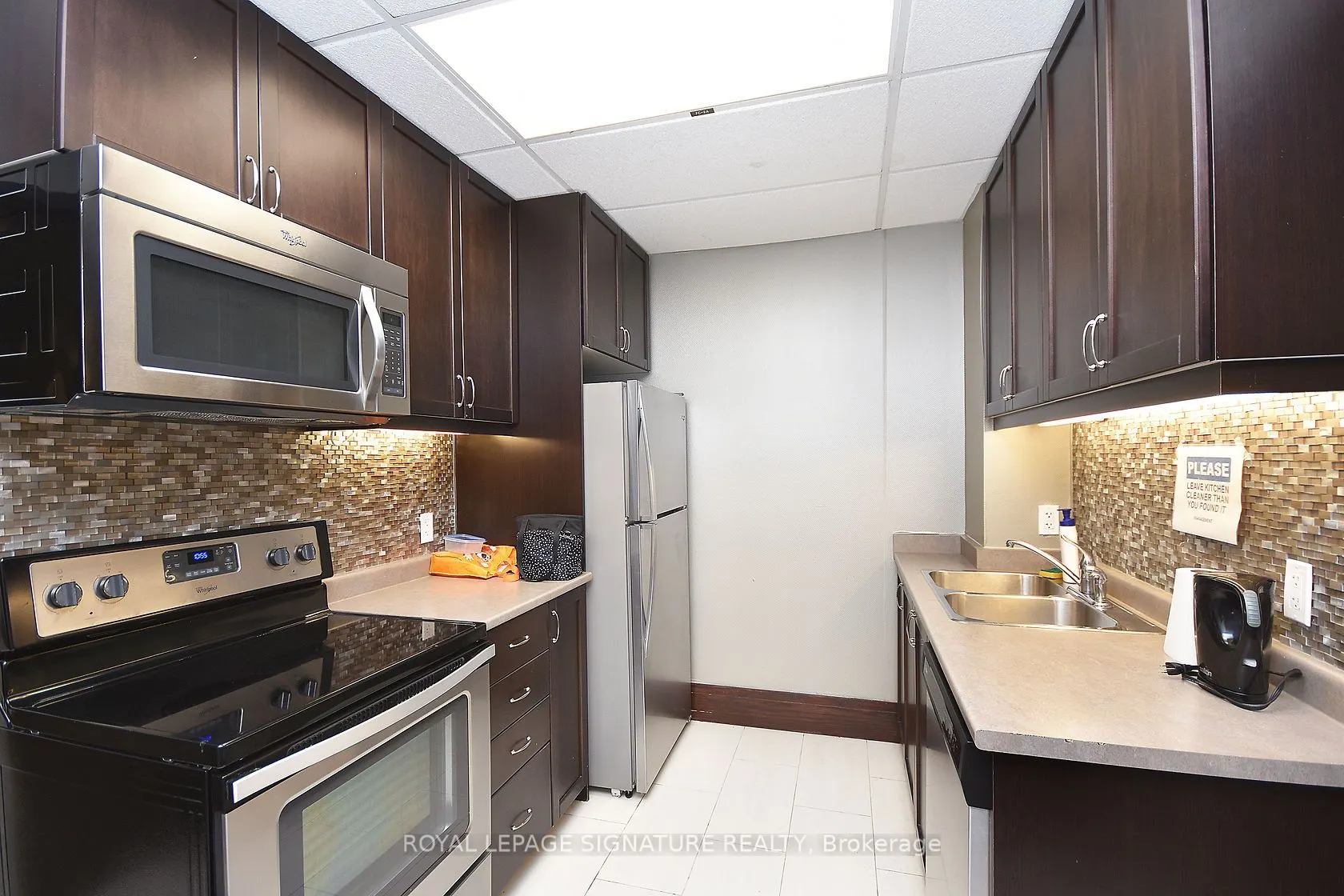 339 Rathburn Road, #1809