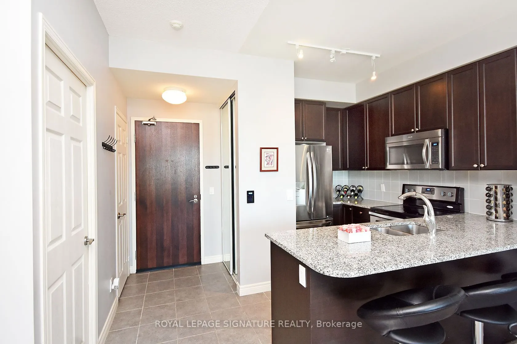 339 Rathburn Road, #1809
