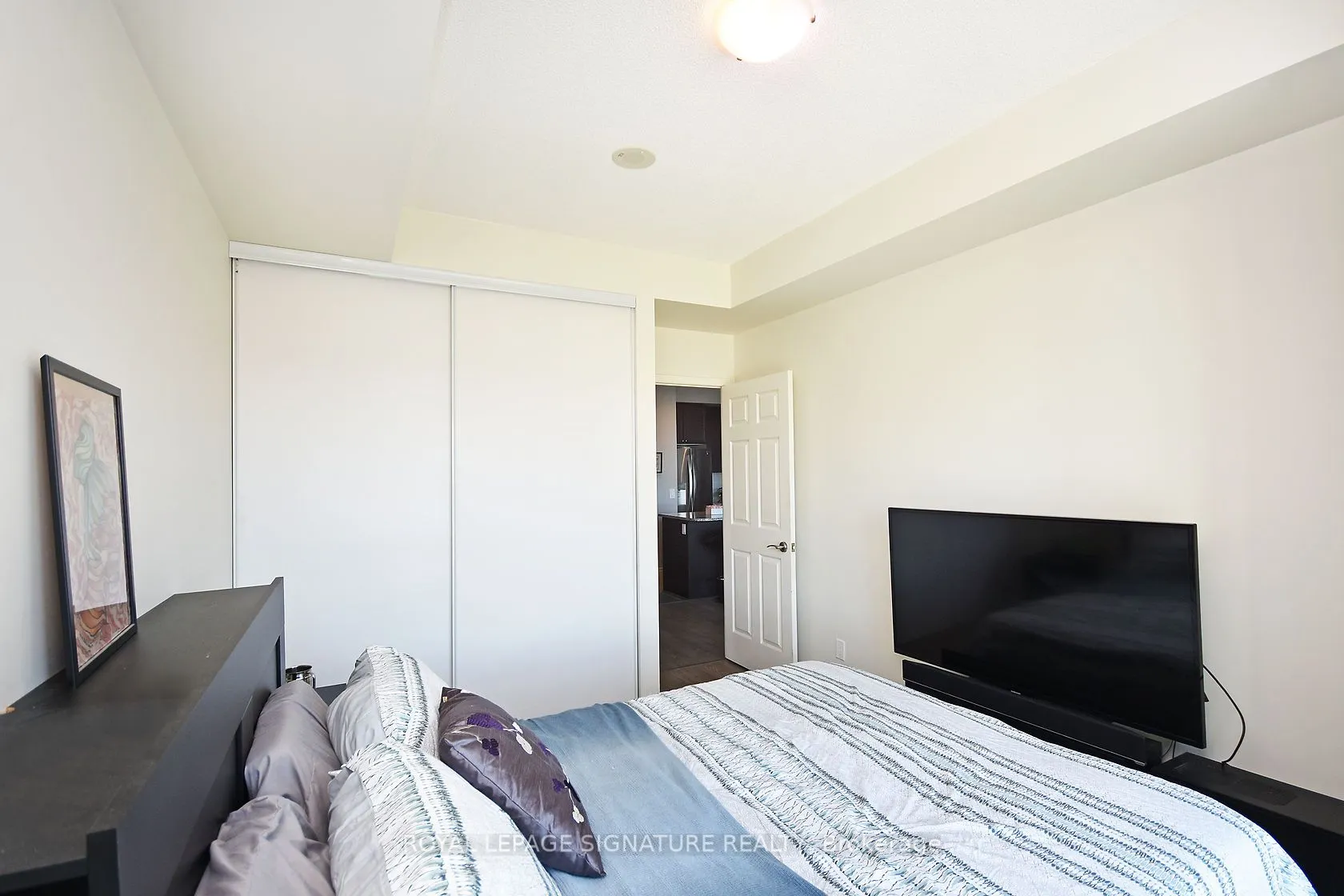 339 Rathburn Road, #1809