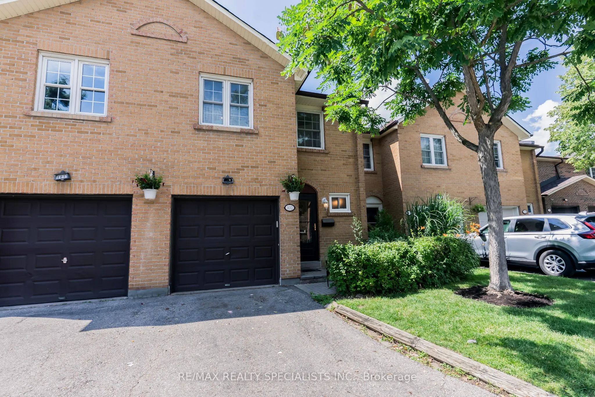 2120 Rathburn Road, #102