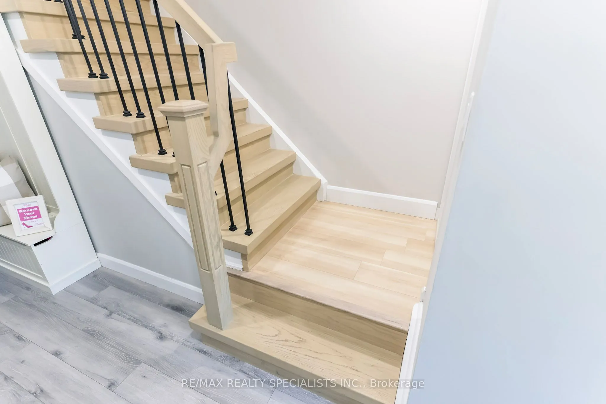 2120 Rathburn Road, #102