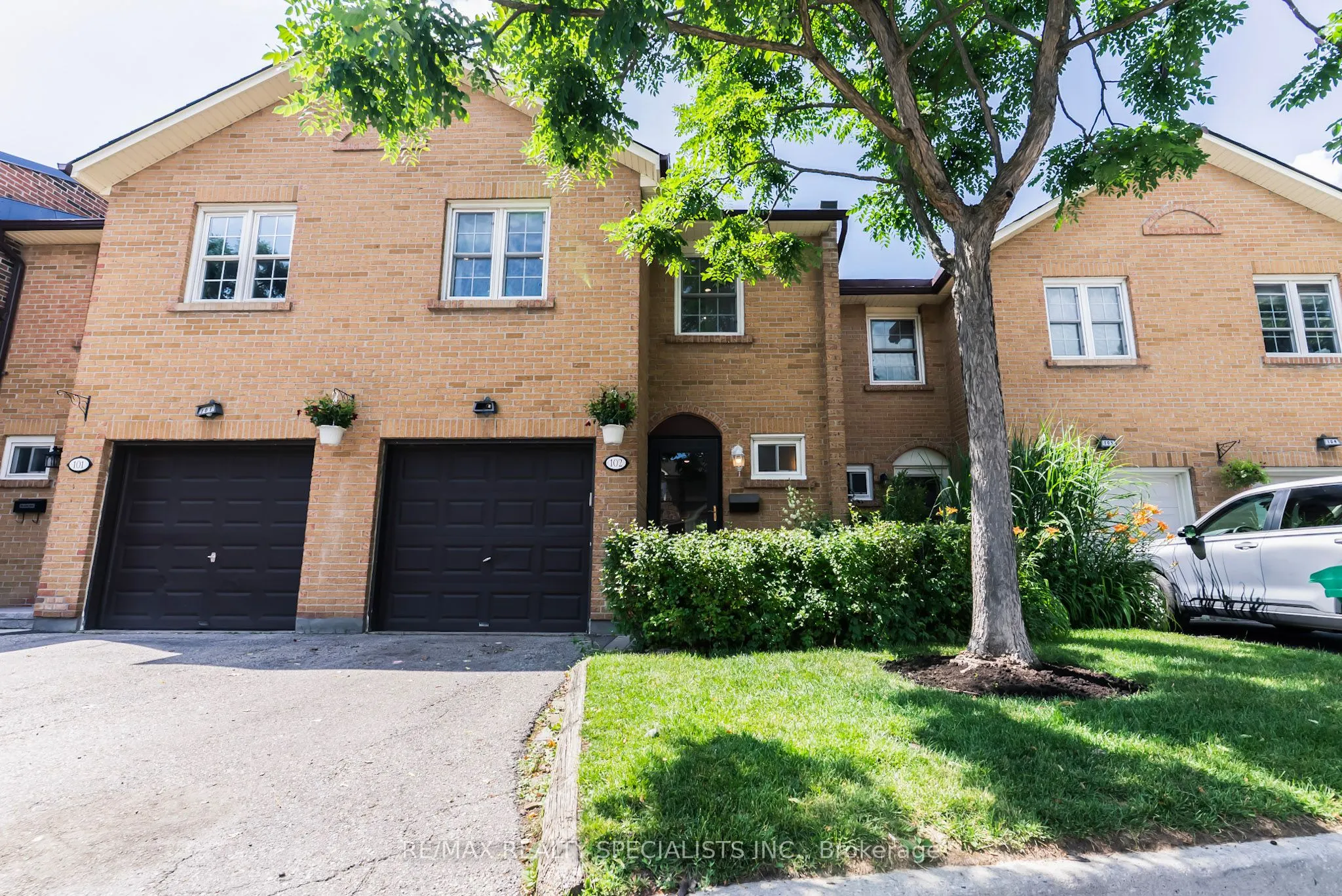 2120 Rathburn Road, #102