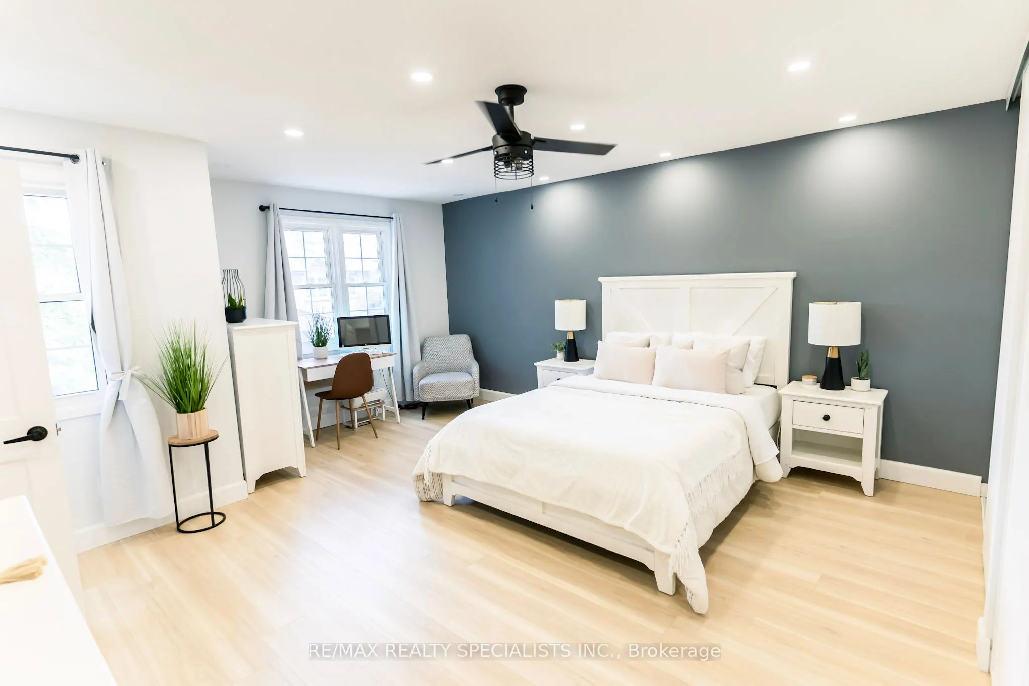 2120 Rathburn Road, #102