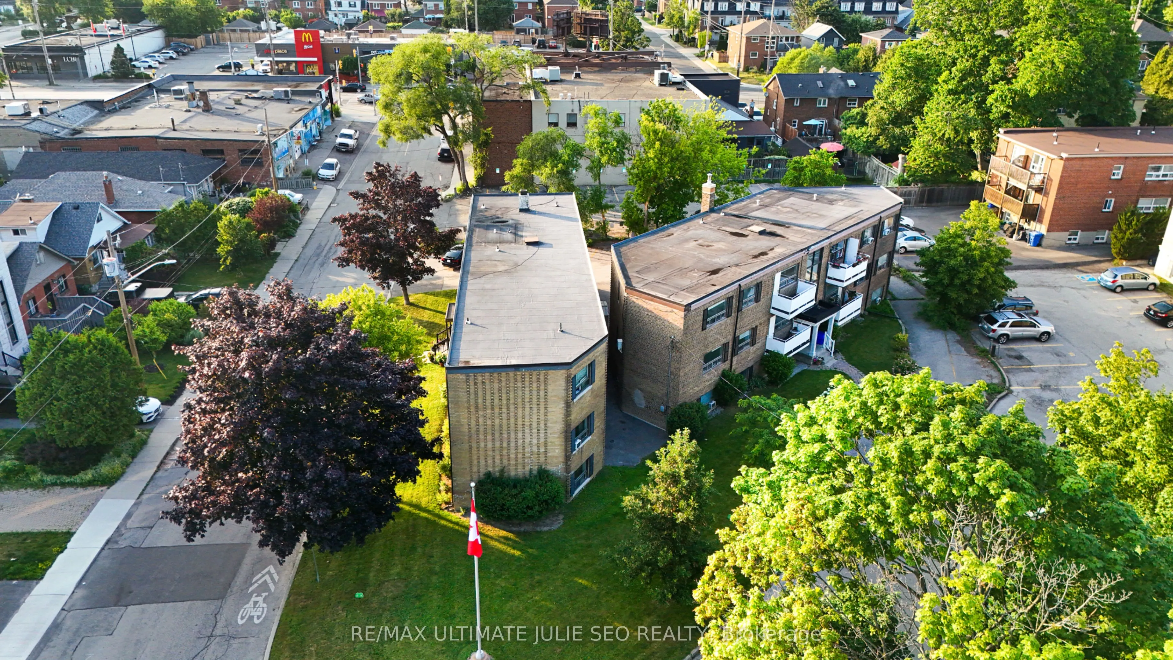 6-8 LAKE SHORE Drive