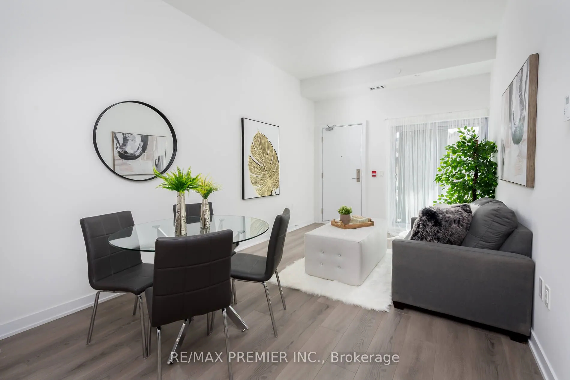 562 Hopewell Avenue, #103