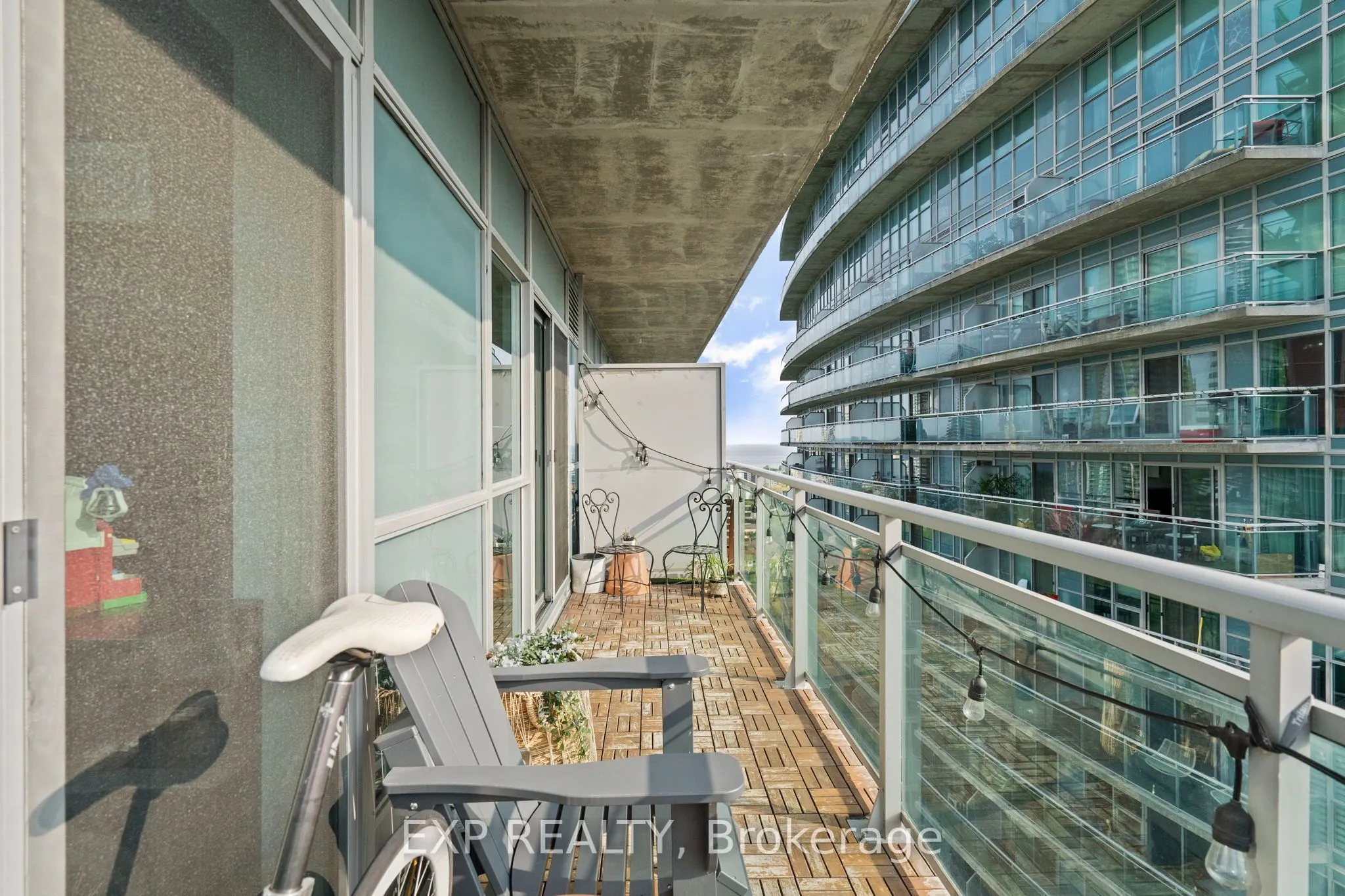 165 Legion Road N, #1932