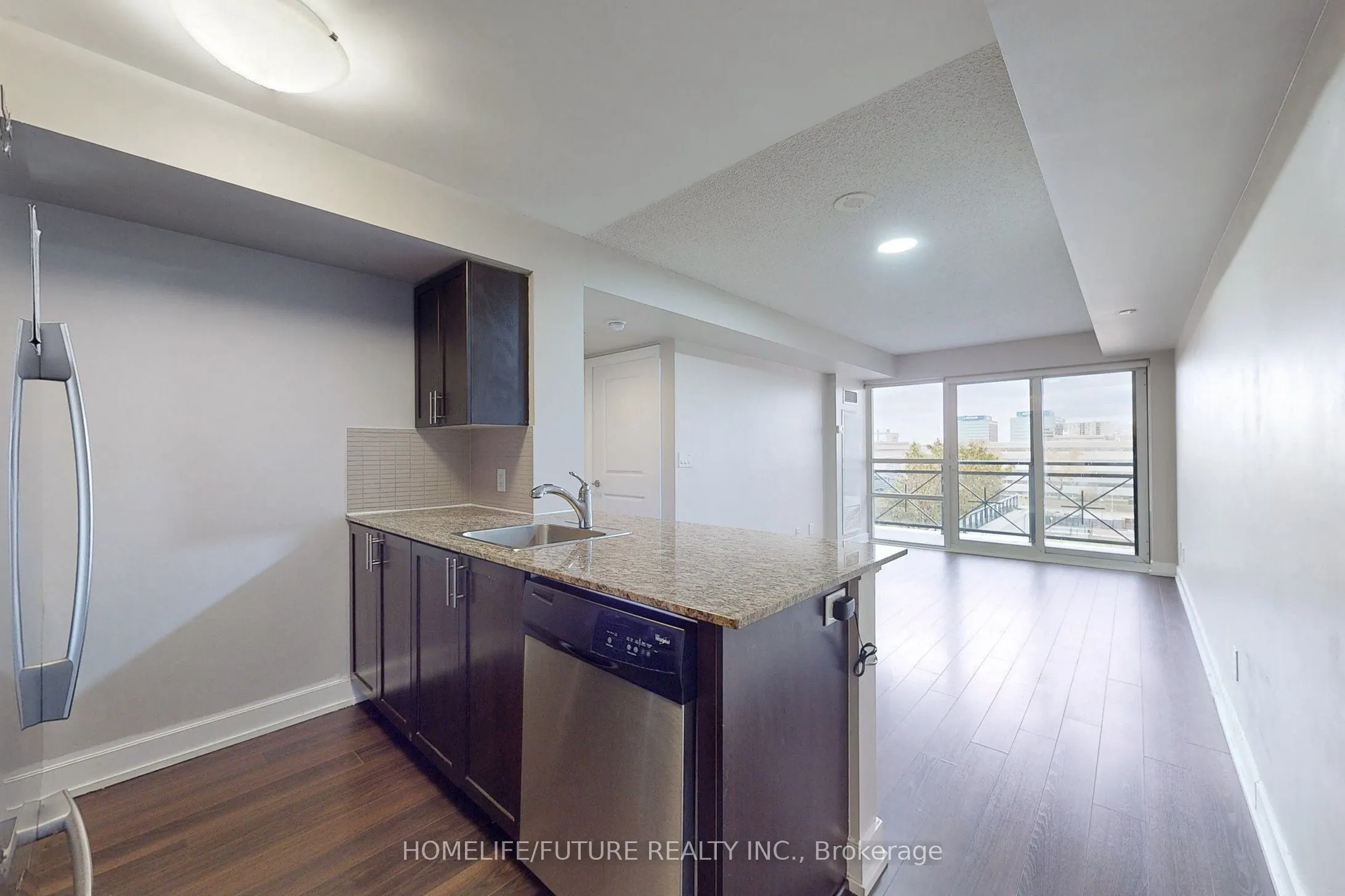 6 Eva Road, #401
