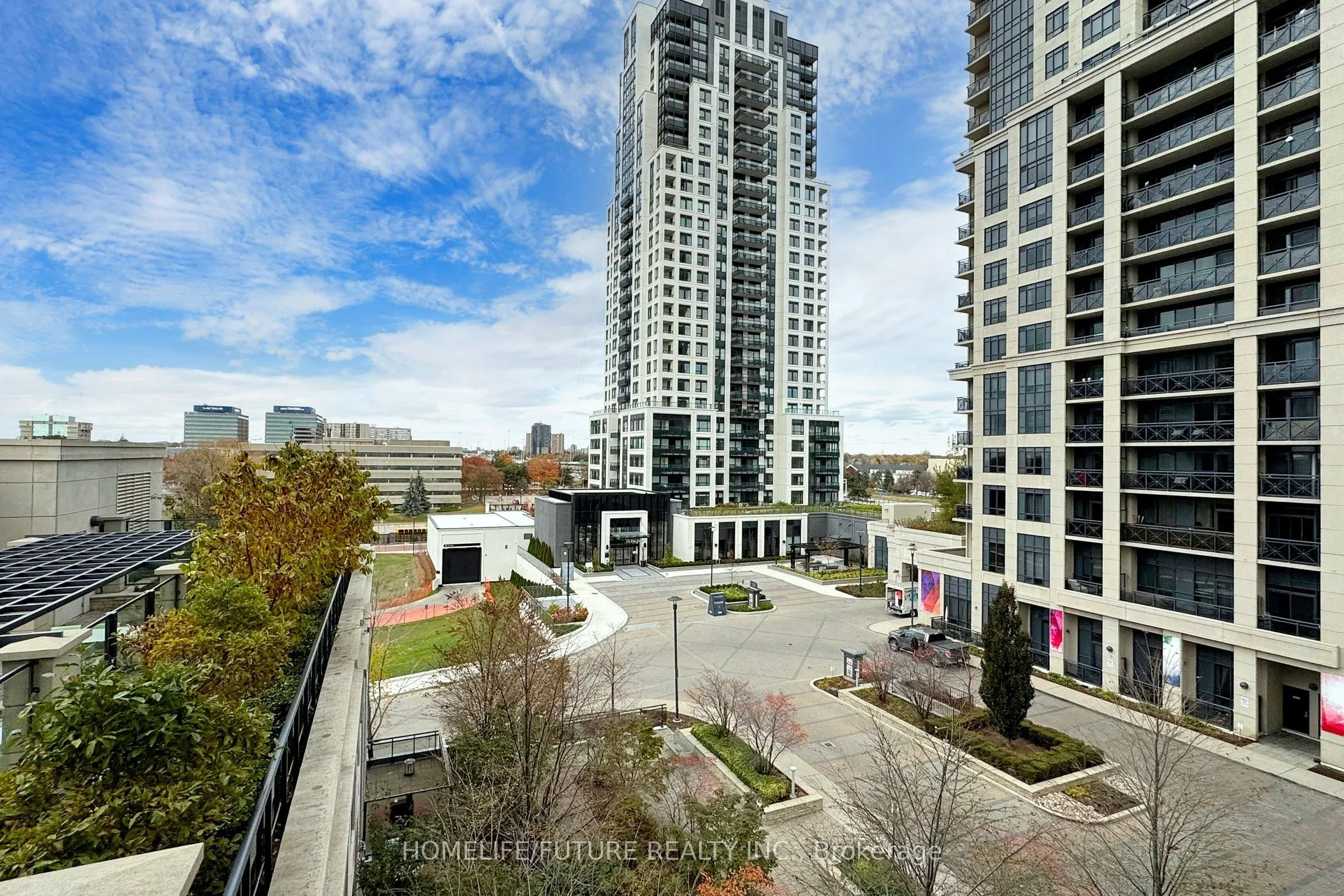6 Eva Road, #401