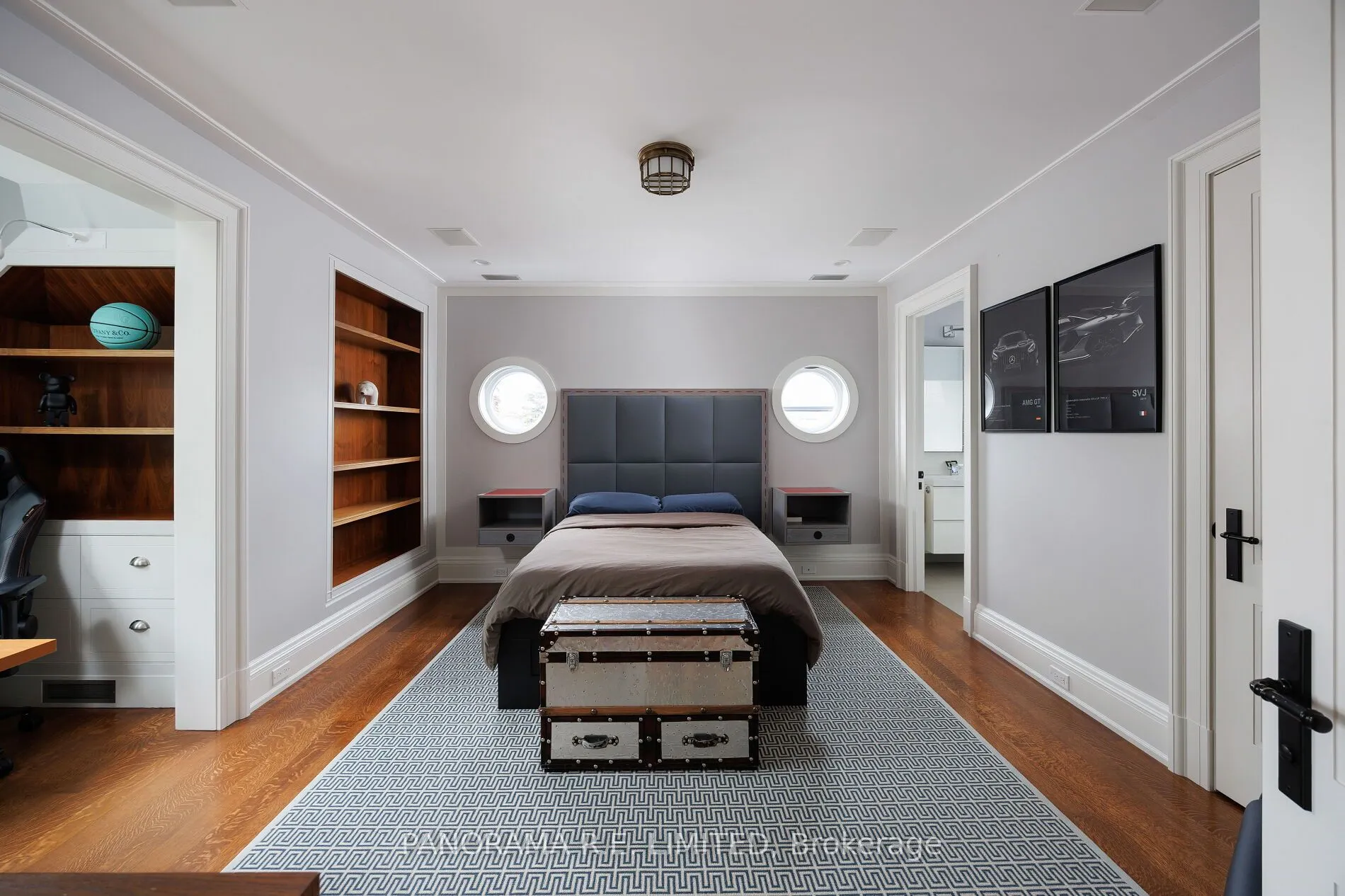19 Graystone Gardens