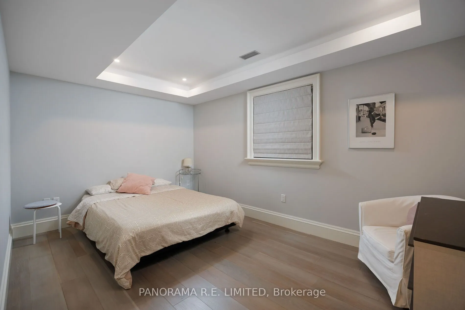 19 Graystone Gardens