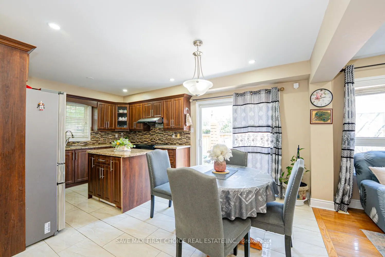 4 Sunnyview Road