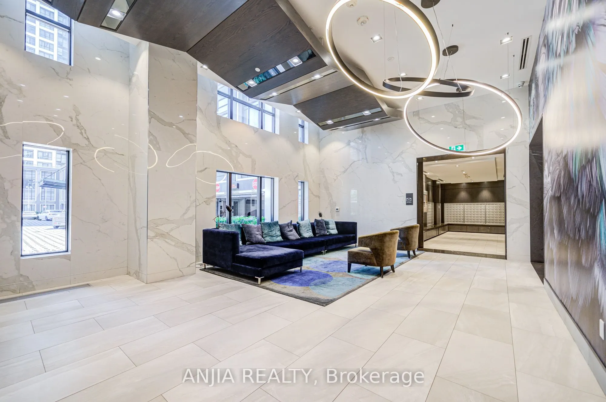 9 Mabelle Avenue, #1526