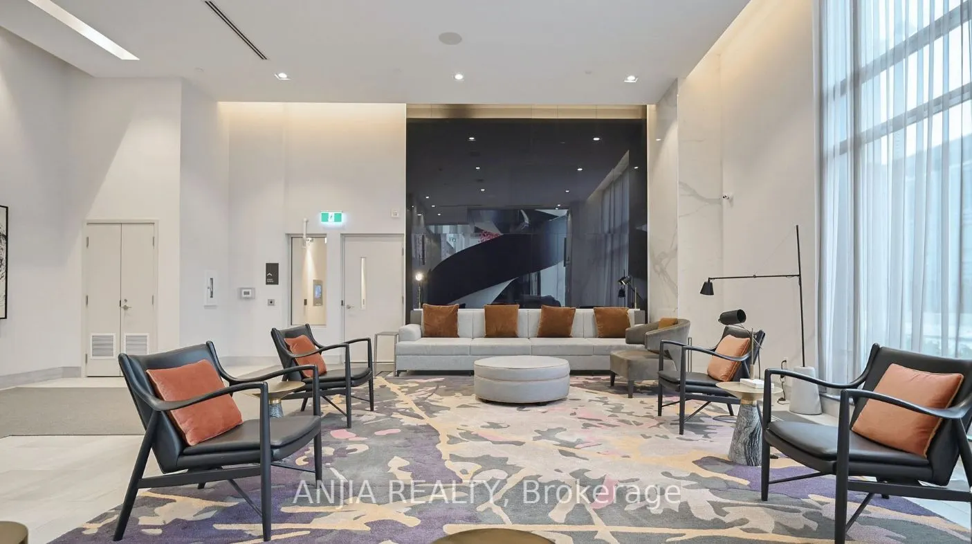 9 Mabelle Avenue, #1526