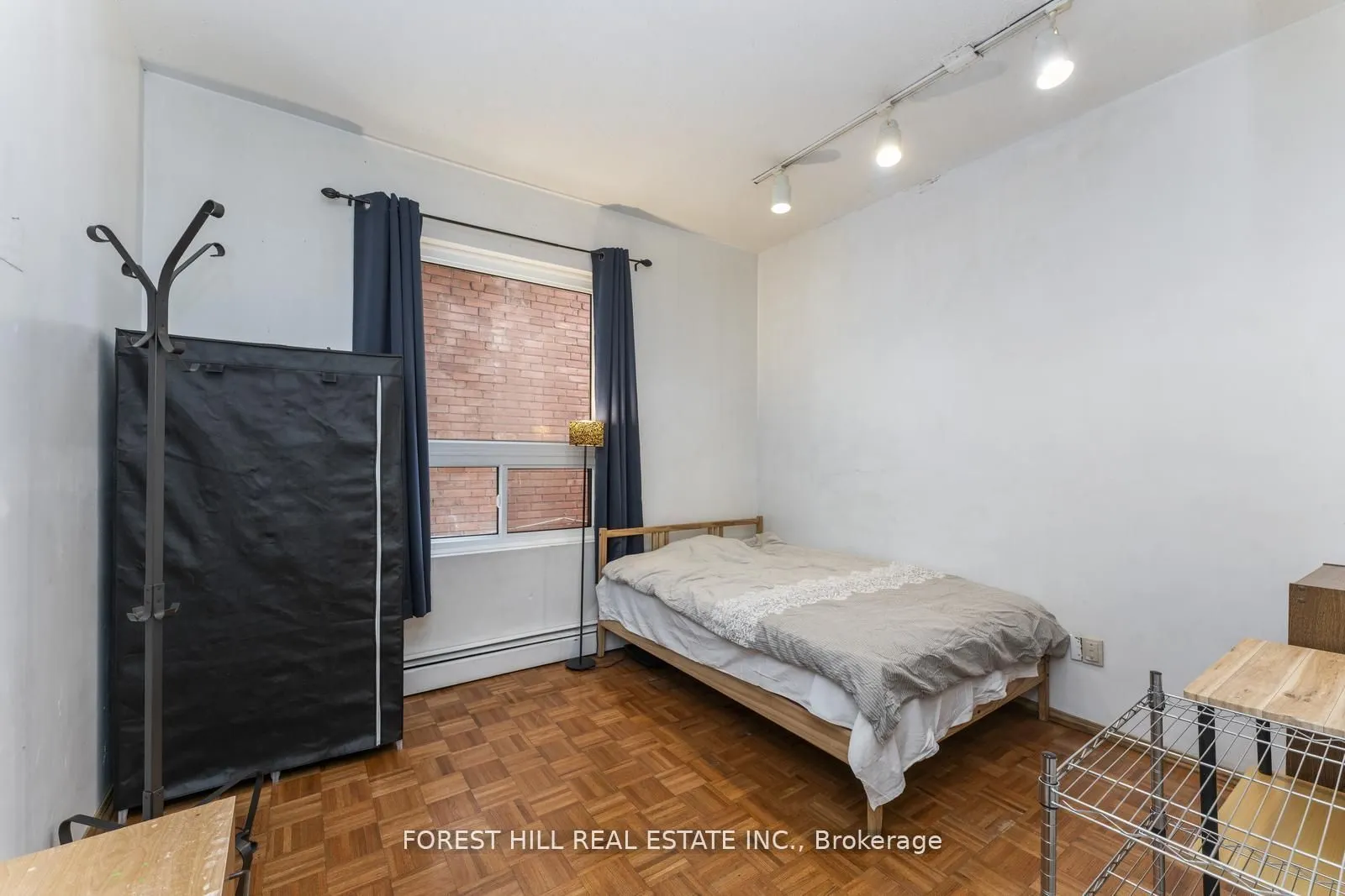 1046 Dovercourt Road