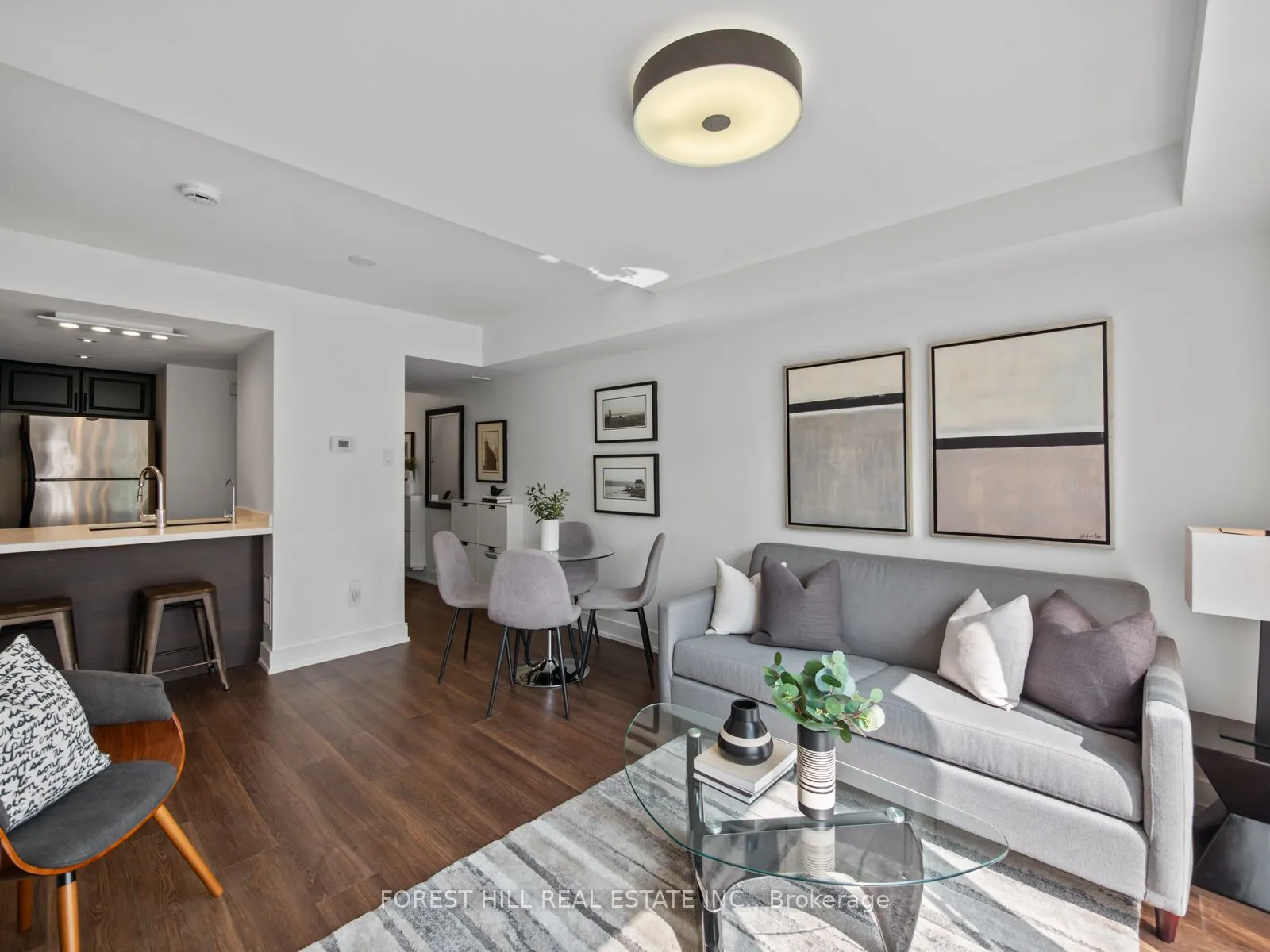 65 George Appleton Way, #2069