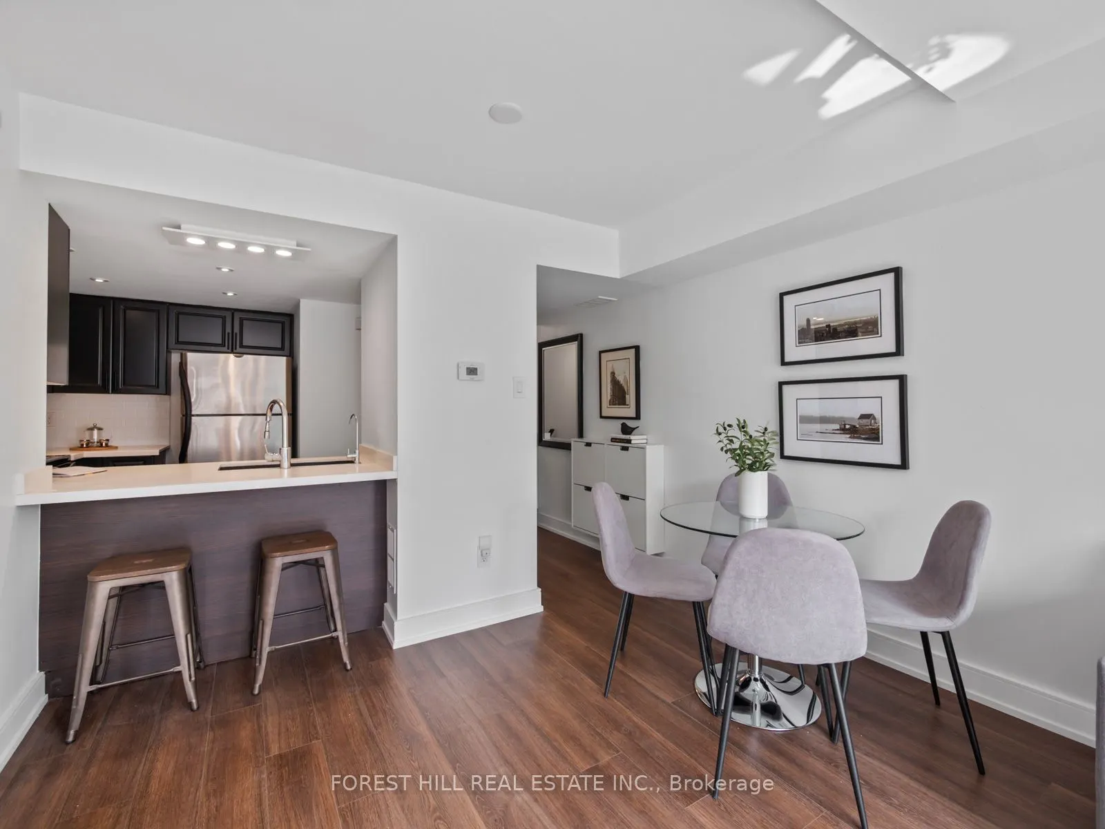 65 George Appleton Way, #2069