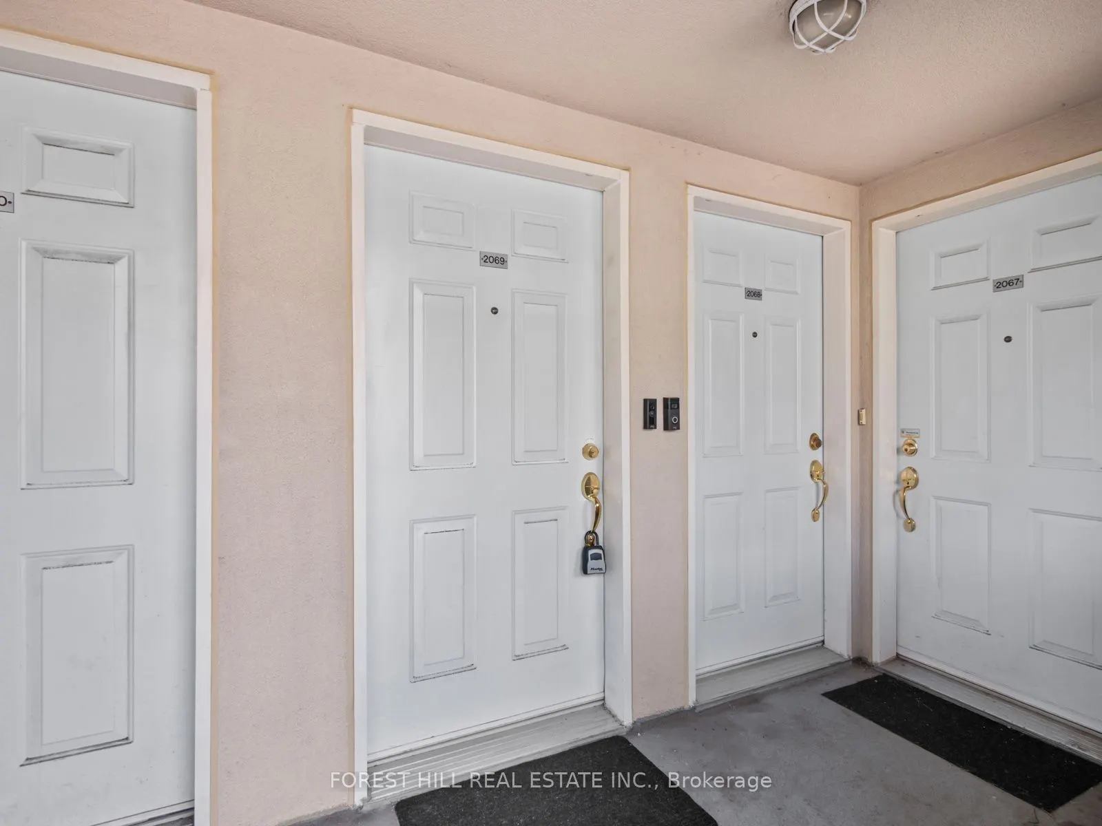 65 George Appleton Way, #2069