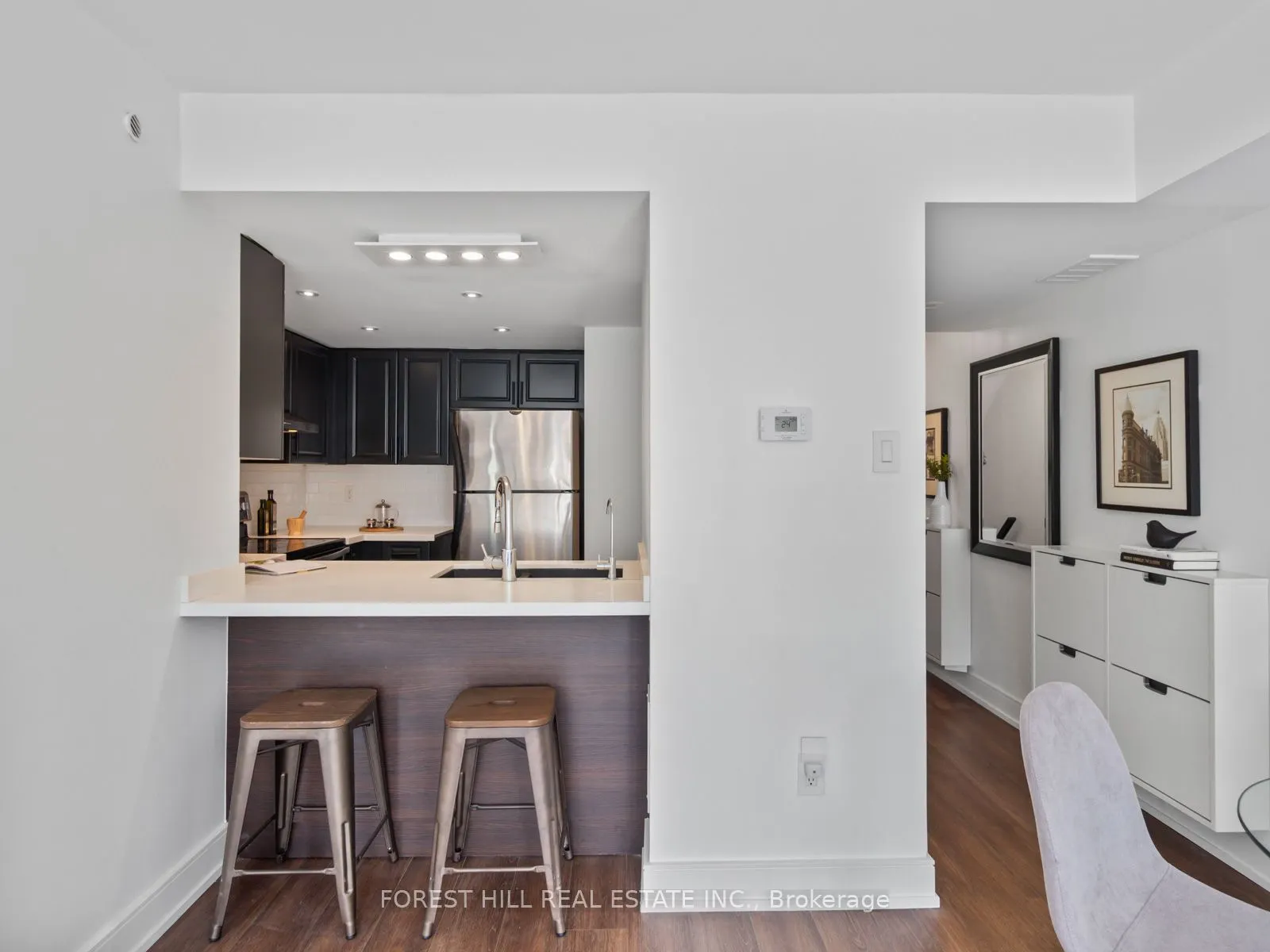 65 George Appleton Way, #2069